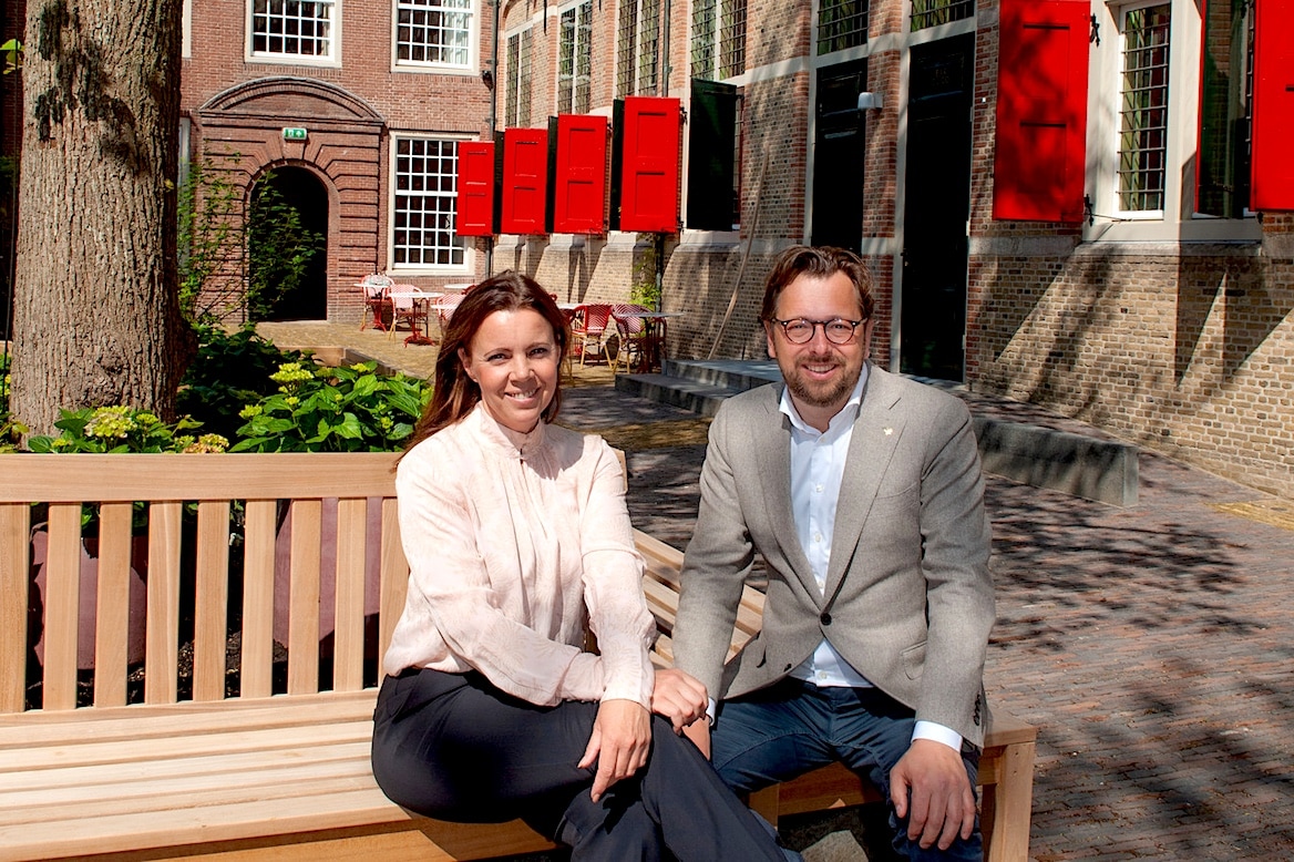 Sharon en Lennart van Gastel bij Relais &amp; Châteaux Weeshuis Gouda. Sharon en Lennart van Gastel bij Relais &amp; Châteaux Weeshuis Gouda. Foto: Sandra Zijlstra.