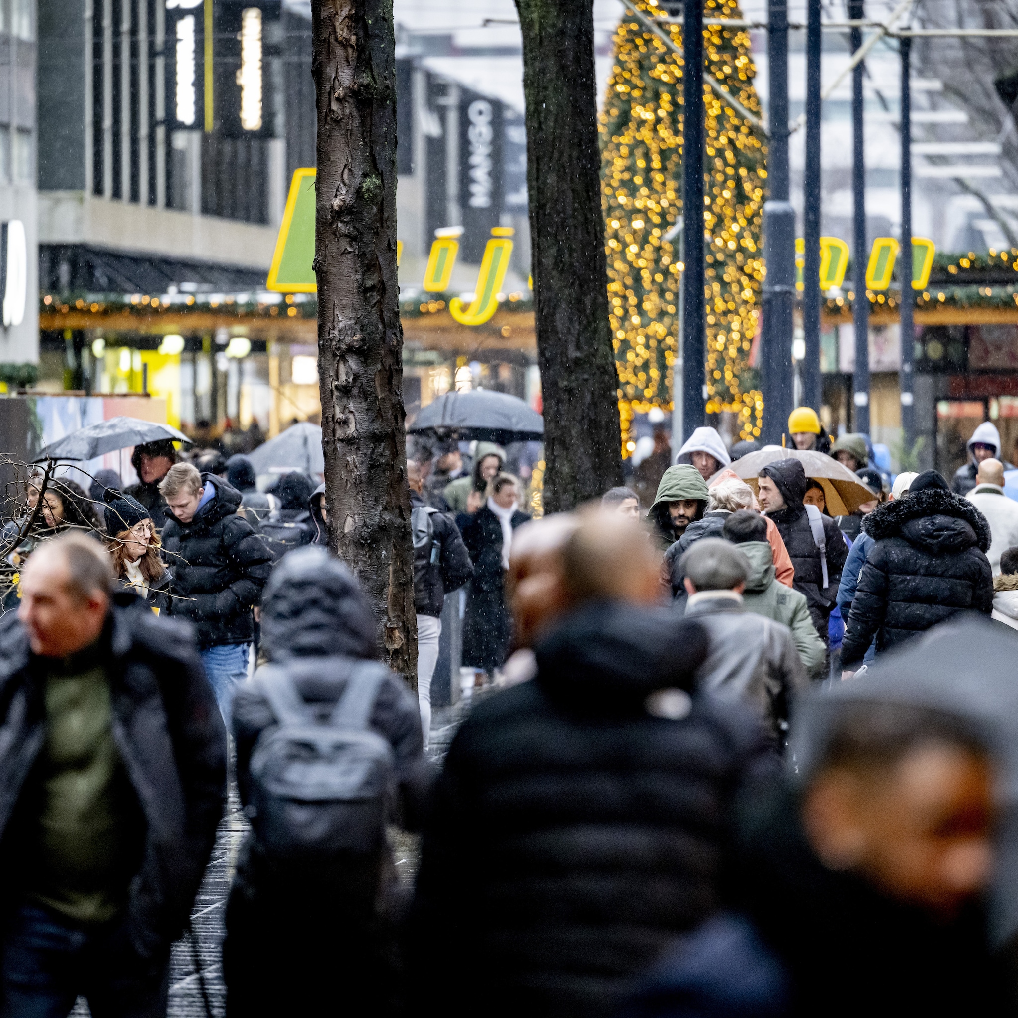 consument geeft opvallend meer uit einde van recessie
