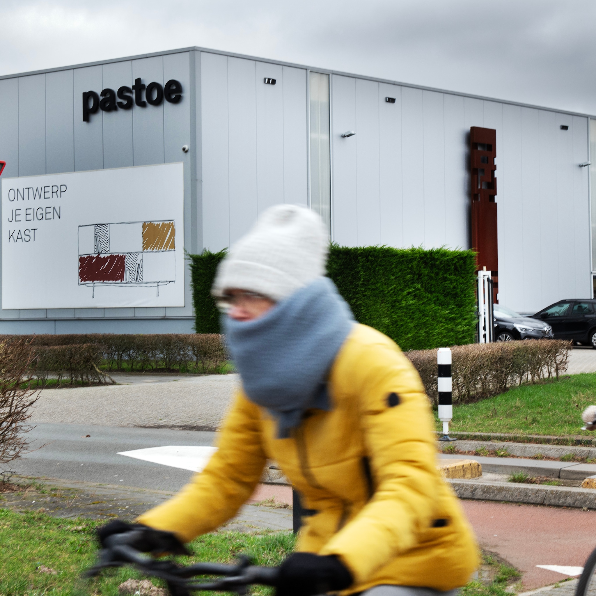 meubelfabrikant pastoe gered personeel de klos vier medewerkers behouden baan