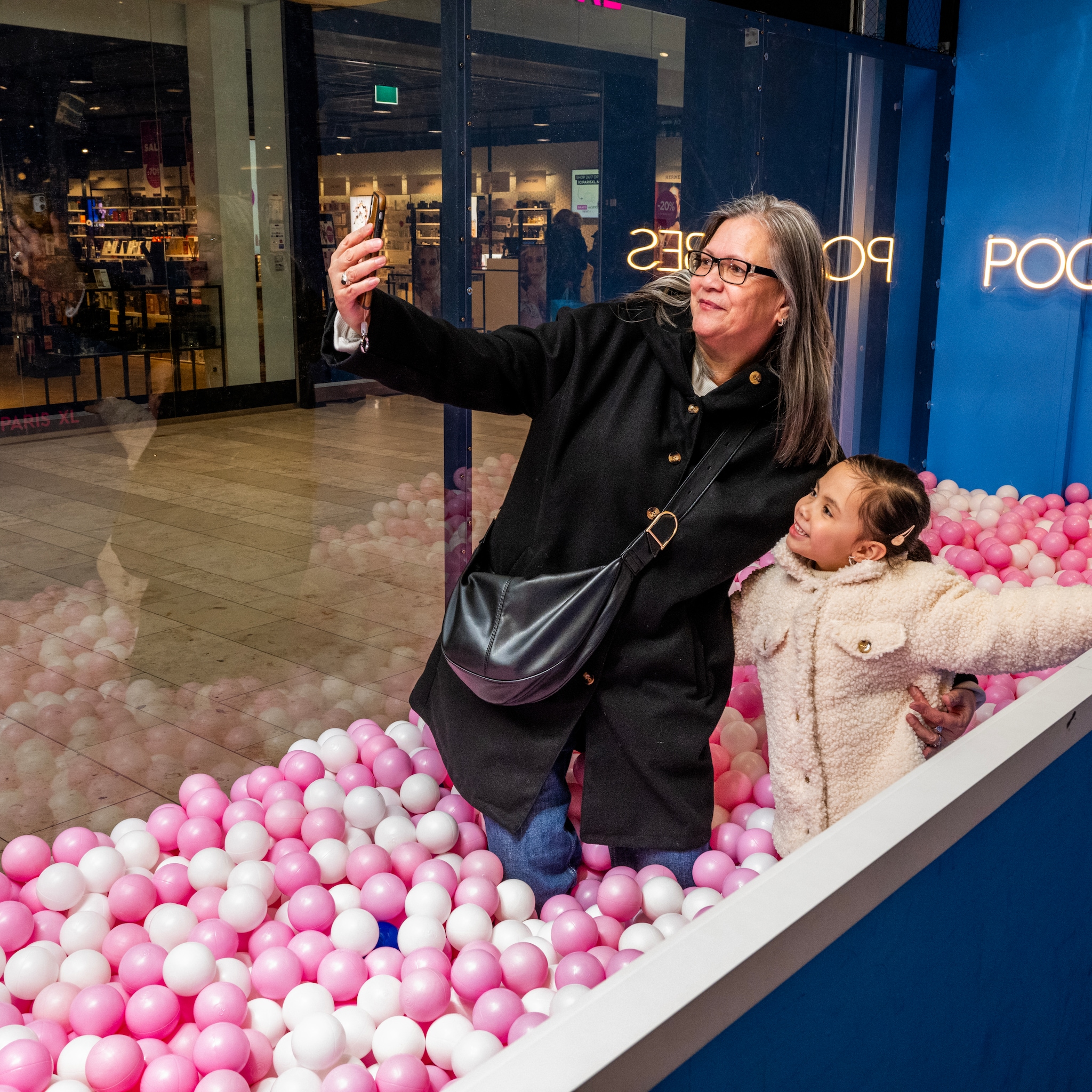 in dit winkelcentrum loopt het nu storm na leegstand dit is hartstikke leuk