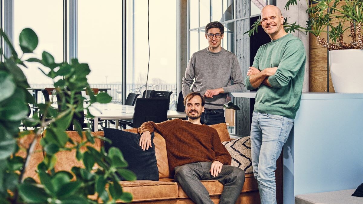 Naast Pieterjan Bouten zal Entourage mee geleid worden door Maarten Mortier (Henchman, Robovision, Showpad) en Evert Beeckman (Showpad). Naast Pieterjan Bouten zal Entourage mee geleid worden door Maarten Mortier (Henchman, Robovision, Showpad) en Evert Beeckman (Showpad).