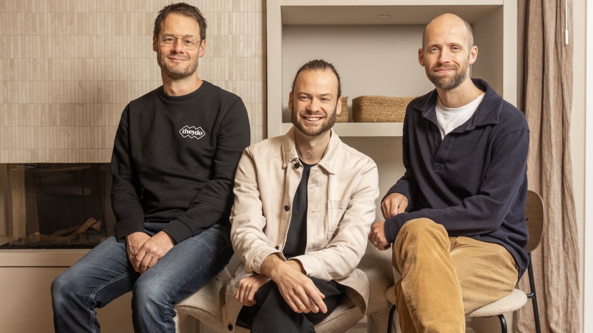 Van links naar rechts: Martin Palamarz (cxo), Jochem van der Veer (ceo) en Charles Beaumont (cto). Van links naar rechts: Martin Palamarz (cxo), Jochem van der Veer (ceo) en Charles Beaumont (cto).