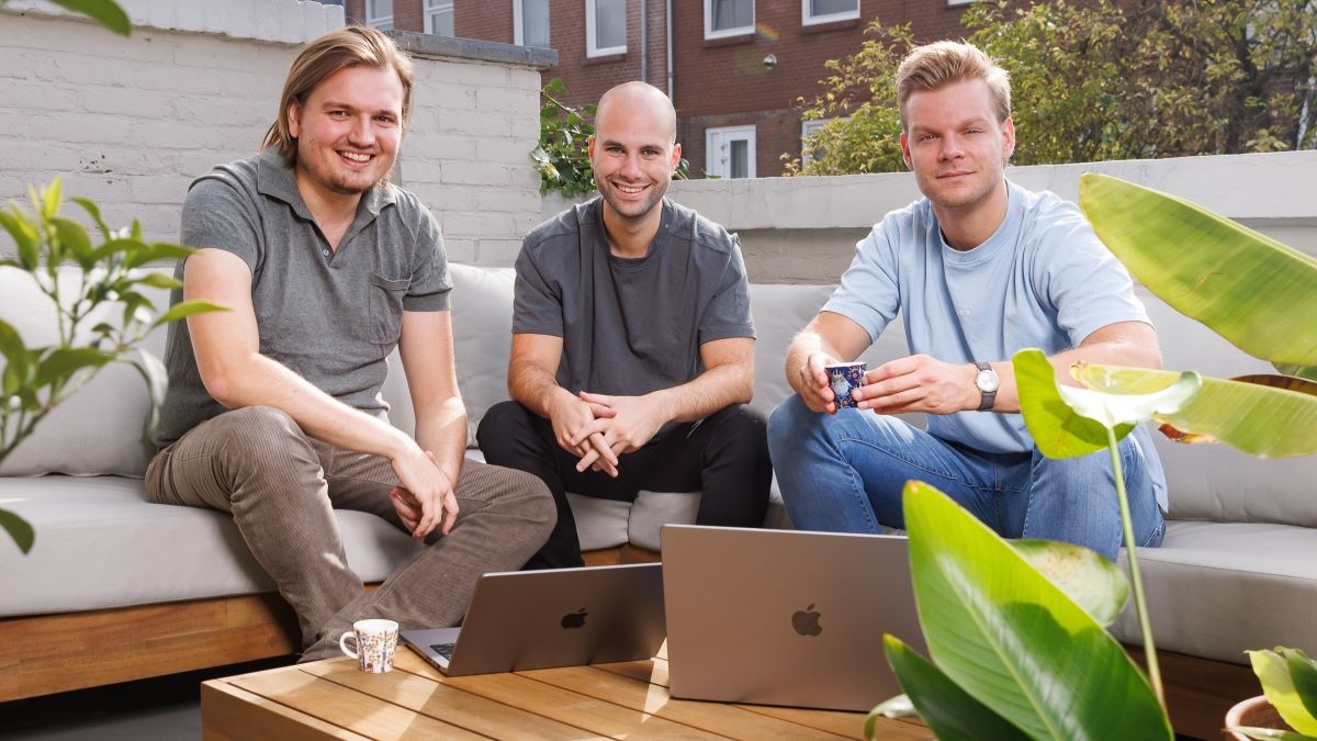 De visie van ondernemers Luuk Verhoeven, Omar Sheshtawy en Robin van Rijn leidde in 2022 tot reisplatform Stippl. Foto: Hannie Verhoeven De visie van ondernemers Luuk Verhoeven, Omar Sheshtawy en Robin van Rijn leidde in 2022 tot reisplatform Stippl. Foto: Hannie Verhoeven