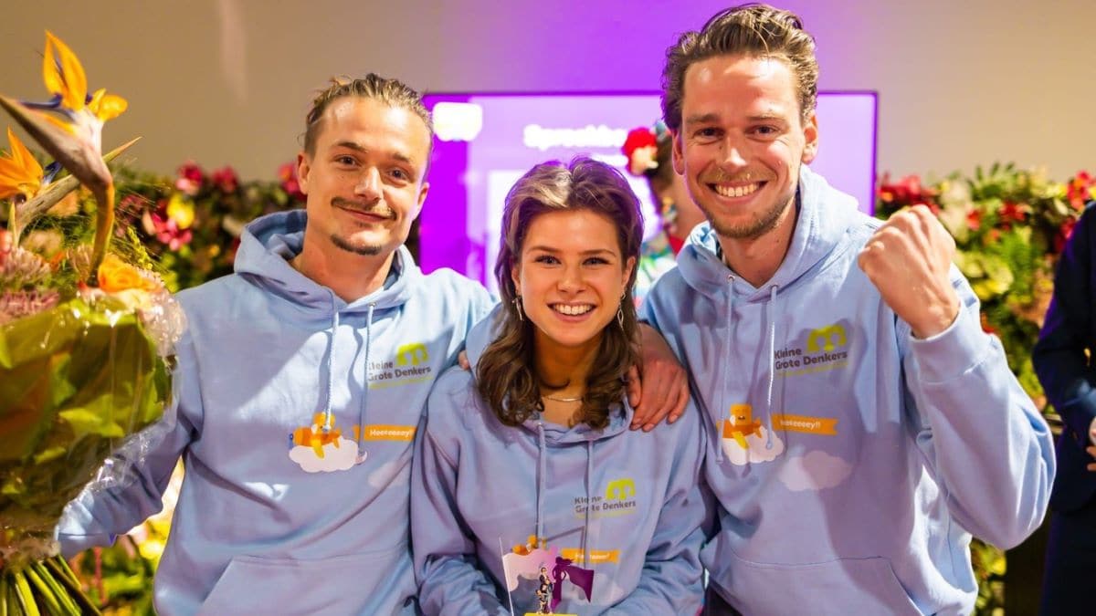 De Kleine Grote Denkers-oprichters. Van links naar rechts: Kilian Schaap, Charlotte Abels en Ruud Verbraak. Foto: NOT De Kleine Grote Denkers-oprichters. Van links naar rechts: Kilian Schaap, Charlotte Abels en Ruud Verbraak. Foto: NOT