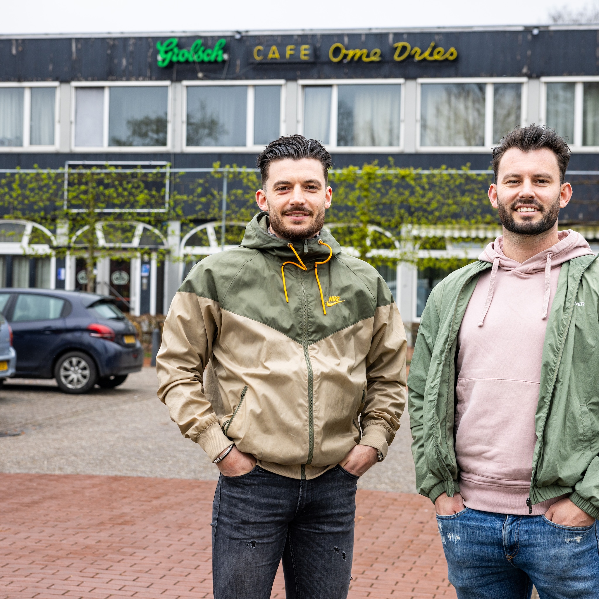 broers redden laatste kroeg slagharen om jongeren kans te geven in dorp te blijven