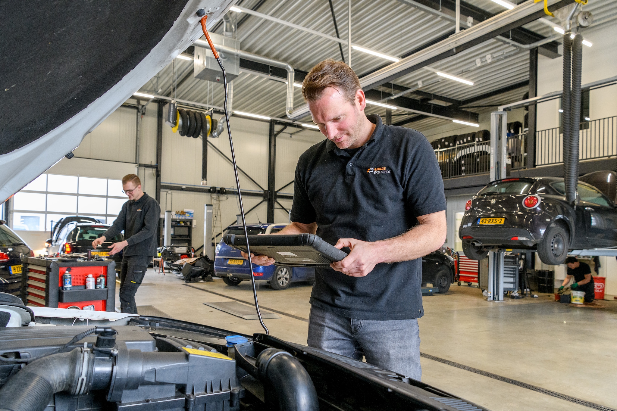 Martijn Gijsbrechts van Garage Ekelschot in Kaatsheuvel. Foto: Paul van Baardwijk Martijn Gijsbrechts van Garage Ekelschot in Kaatsheuvel. Foto: Paul van Baardwijk