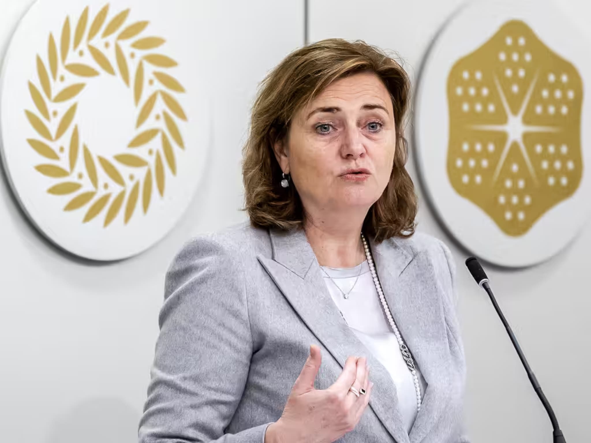 extra verhoging minimumloon definitief van de baan
