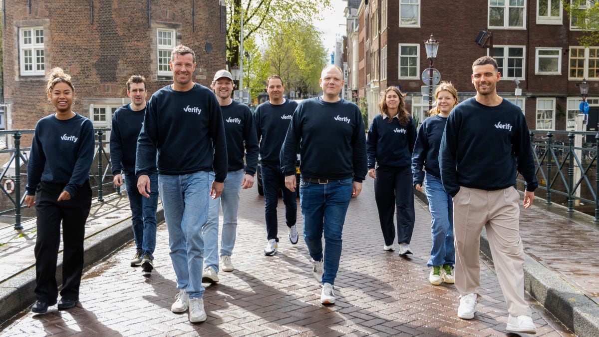 Het Verify-team in Amsterdam. Foto: Verify Het Verify-team in Amsterdam. Foto: Verify
