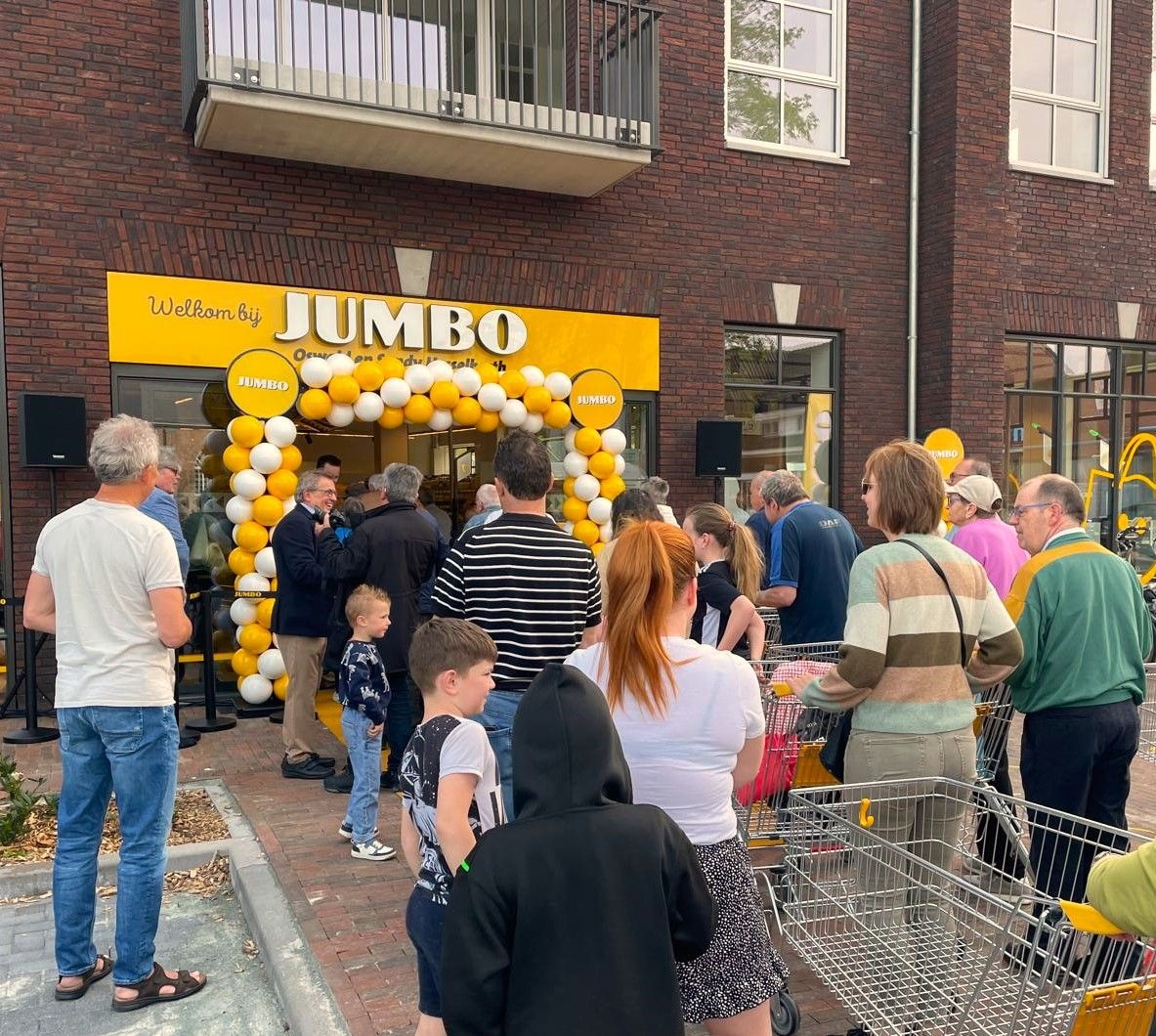 De Jumbo in Budel LinkedIn Ton van Veen