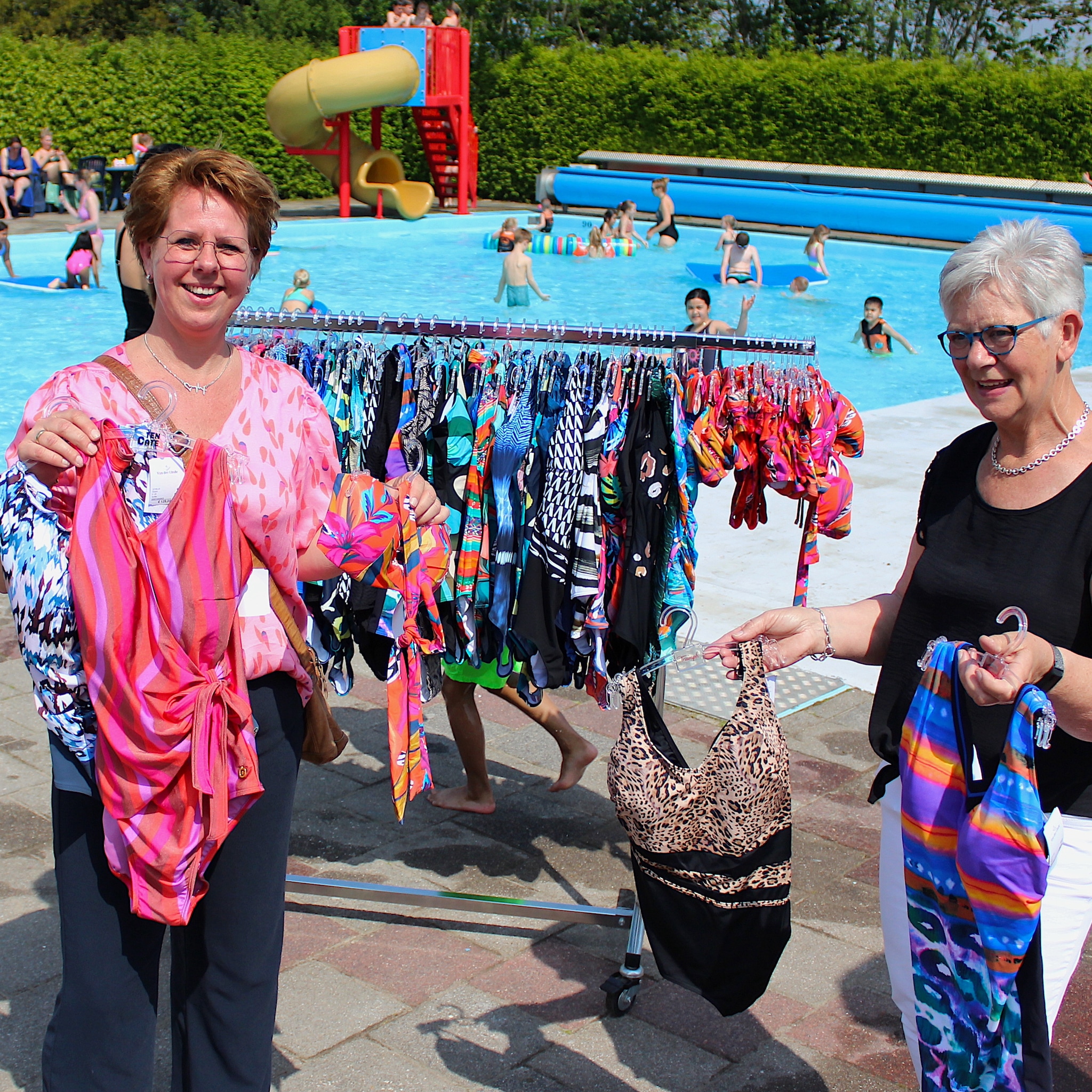 met kleding naar verpleeghuis en bikini s naar het buitenbad dit familiebedrijf is succesvol met vergaande service