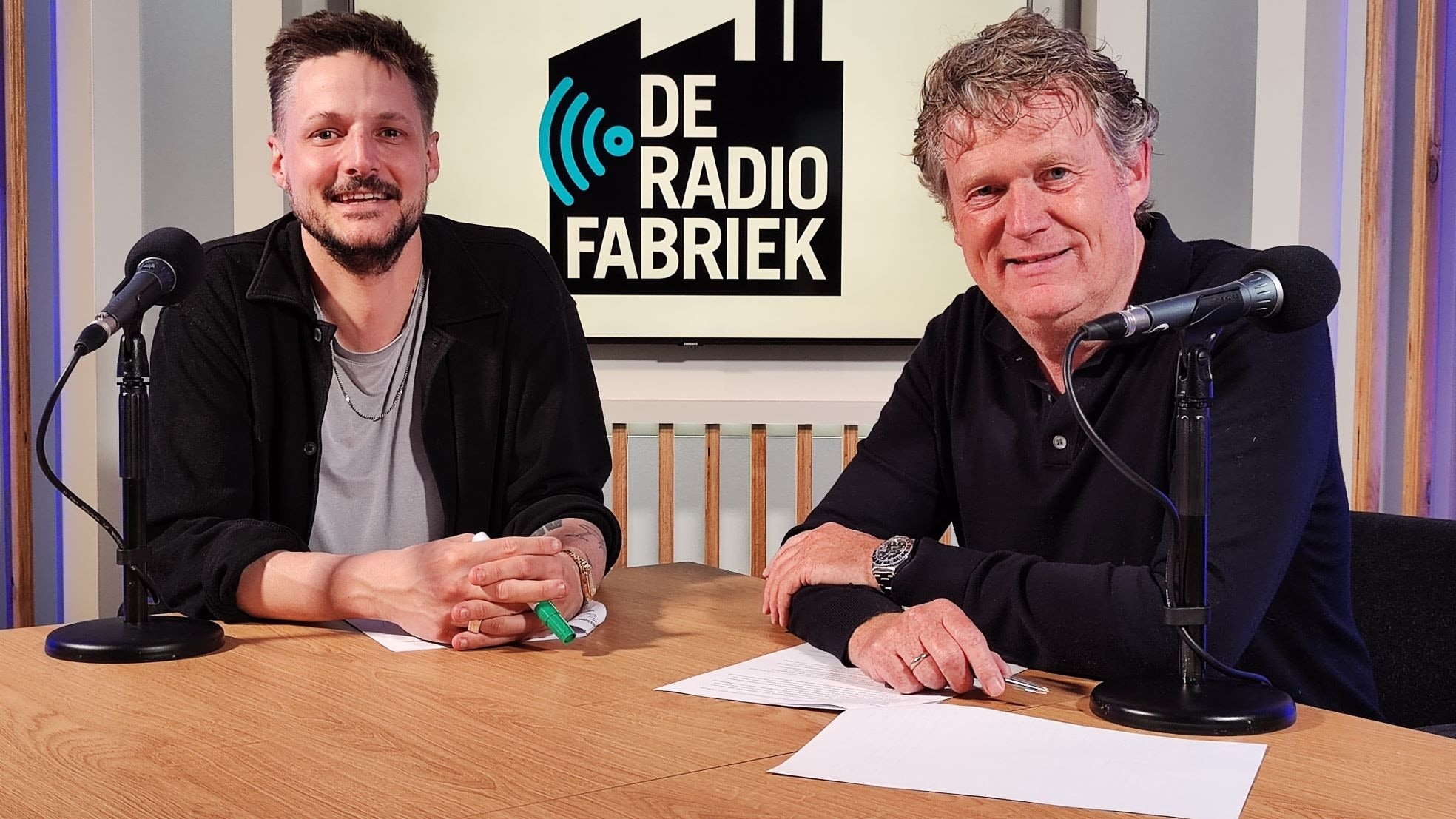 Mark Schoones (links) en Lars Schotanus. Foto: De Radiofabriek Mark Schoones (links) en Lars Schotanus. Foto: De Radiofabriek