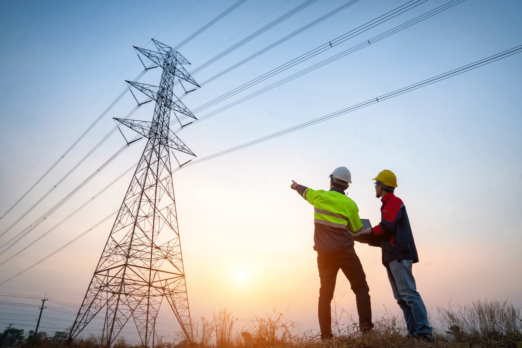 Als gevolg van de energietransitie wordt er steeds meer stroom gebruikt. Dat zorgt voor grote drukte bij netbeheerder Stedin. Foto: Getty Images Als gevolg van de energietransitie wordt er steeds meer stroom gebruikt. Dat zorgt voor grote drukte bij netbeheerder Stedin. Foto: Getty Images