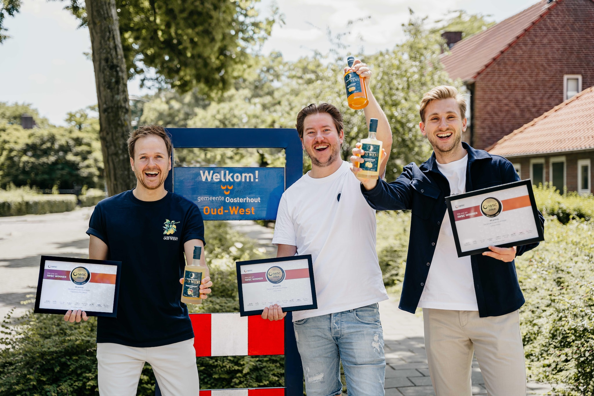De Jongens van Oud West behaalden afgelopen zomer al drie keer goud bij de prestigieuze International Wine &amp; Spirit Competition. De Jongens van Oud West behaalden afgelopen zomer al drie keer goud bij de prestigieuze International Wine &amp; Spirit Competition. Foto: Milou Bastiaansen Fotografie