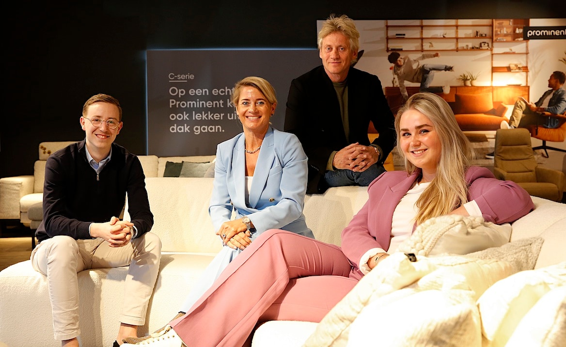 Het team van Prominent Nunspeet: Robert-Jan Nickel, Naomi Kardol-van Olst, Geertjan van Olst en Ninah Westerink (vlnr) van Prominent. Het team van Prominent Nunspeet, Robert-Jan Nickel, Naomi Kardol-van Olst, Geertjan van Olst en Ninah Westerink (vlnr) van Prominent | Beeld: Aldo Allessie