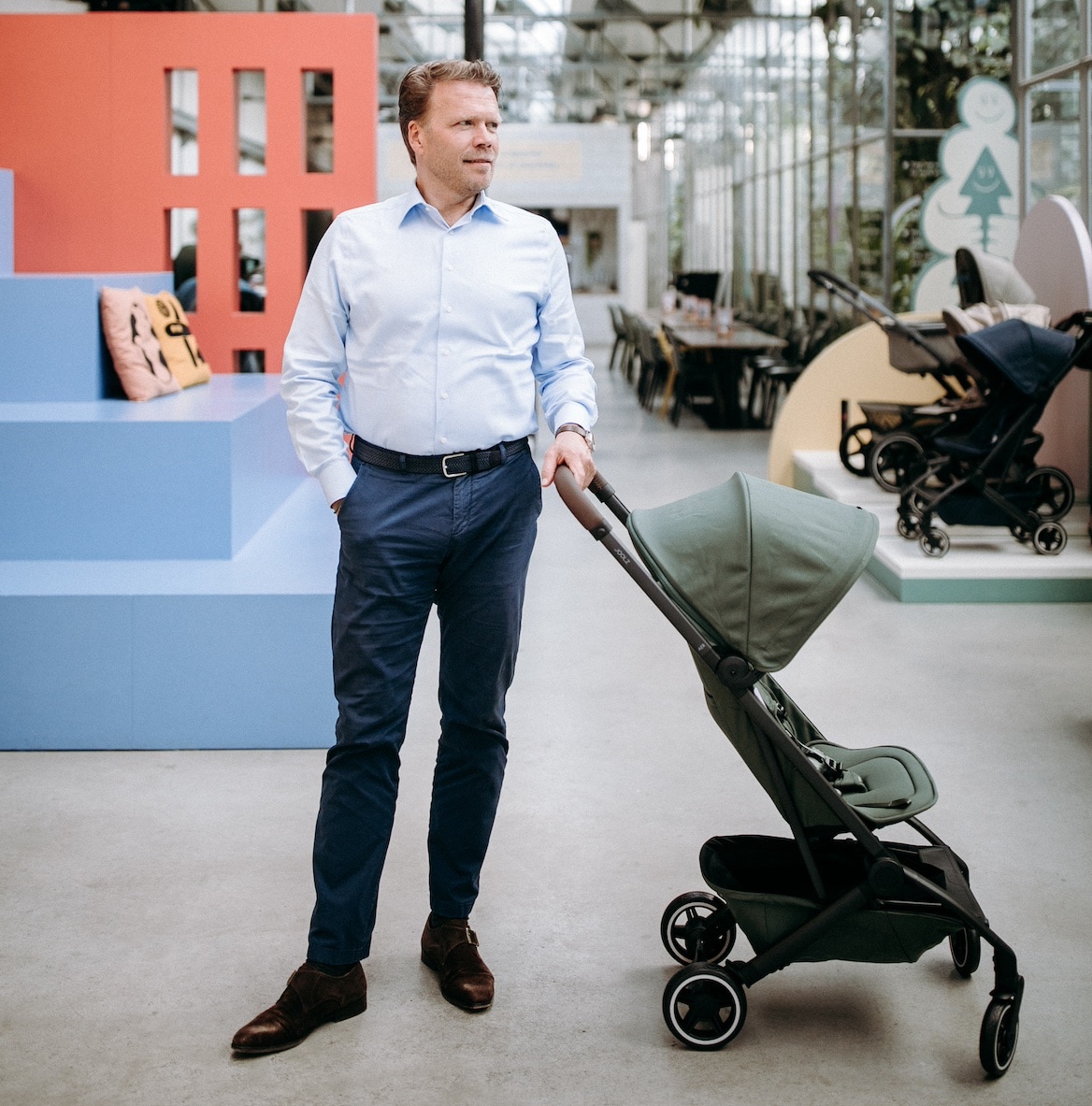 Richard den Hollander, ceo van Joolz Nadine van der Wielen | Met een jaarlijkse groei van 24 procent sinds 2020 is het Amsterdamse Joolz het snelst groeiende kinderwagenmerk ter wereld