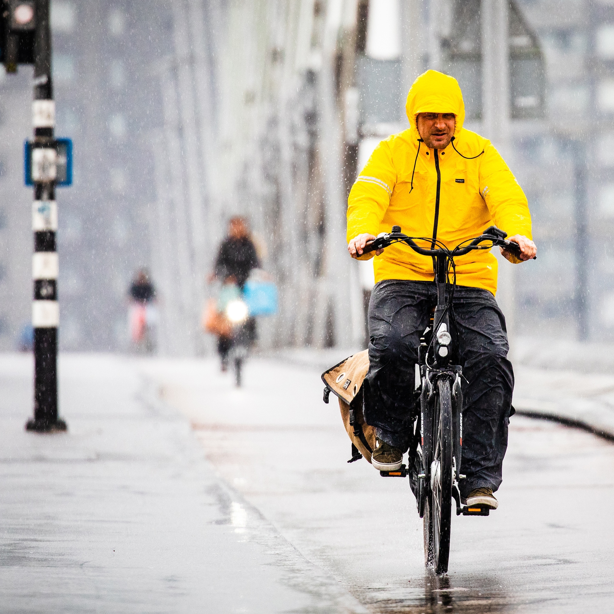 agu uitstel van betaling fietskleding regenkleding