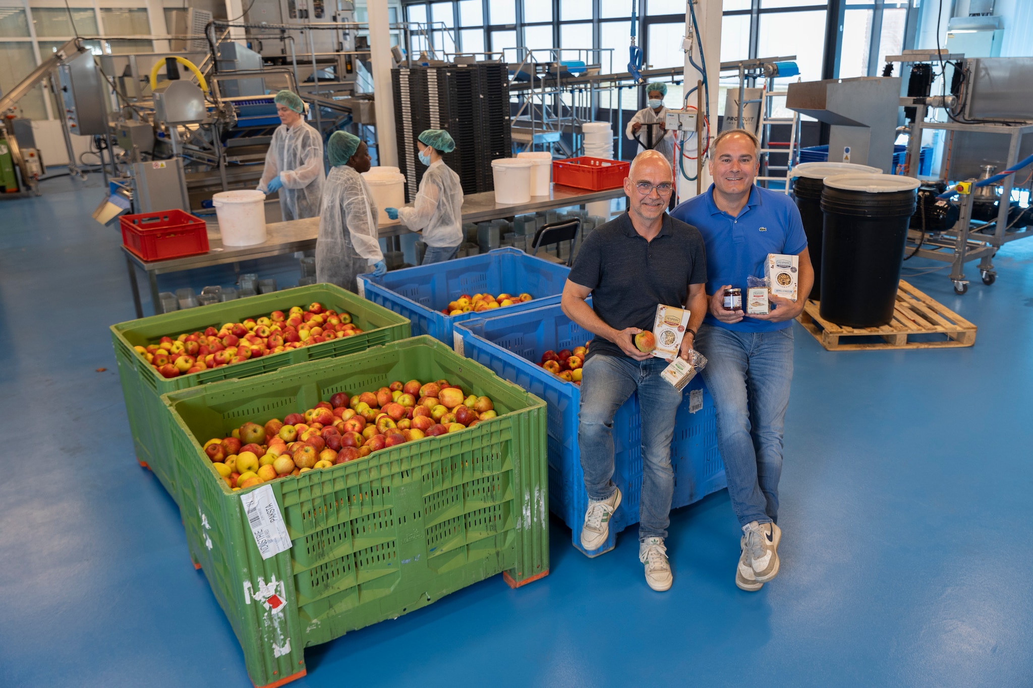 Stefan Baecke en Joost Castenmiller in hun fabriek in Den Haag. Stefan Baecke en Joost Castenmiller in hun fabriek in Den Haag. Foto: Henriette Guest