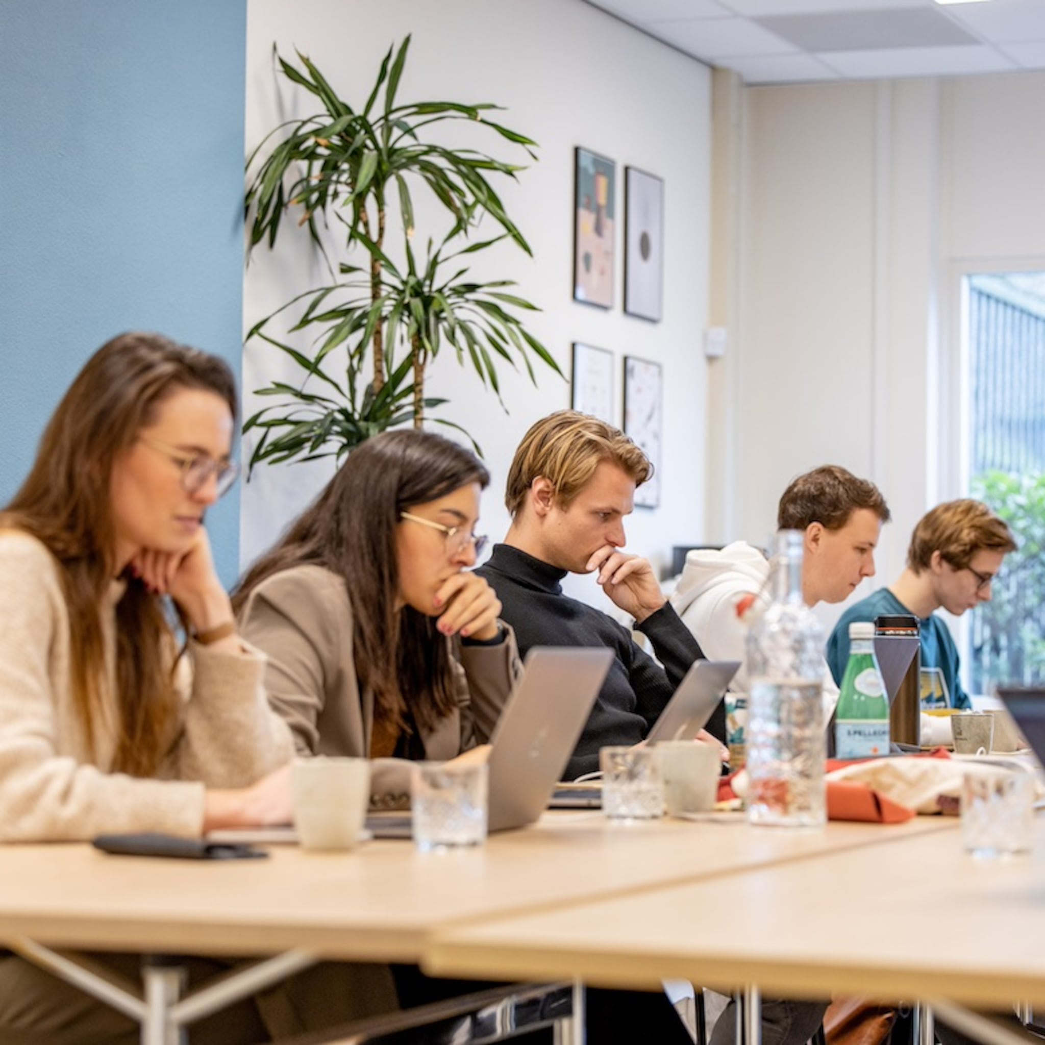 startdock coworking flexibele werkplekken keizersgracht amsterdam thom wernke