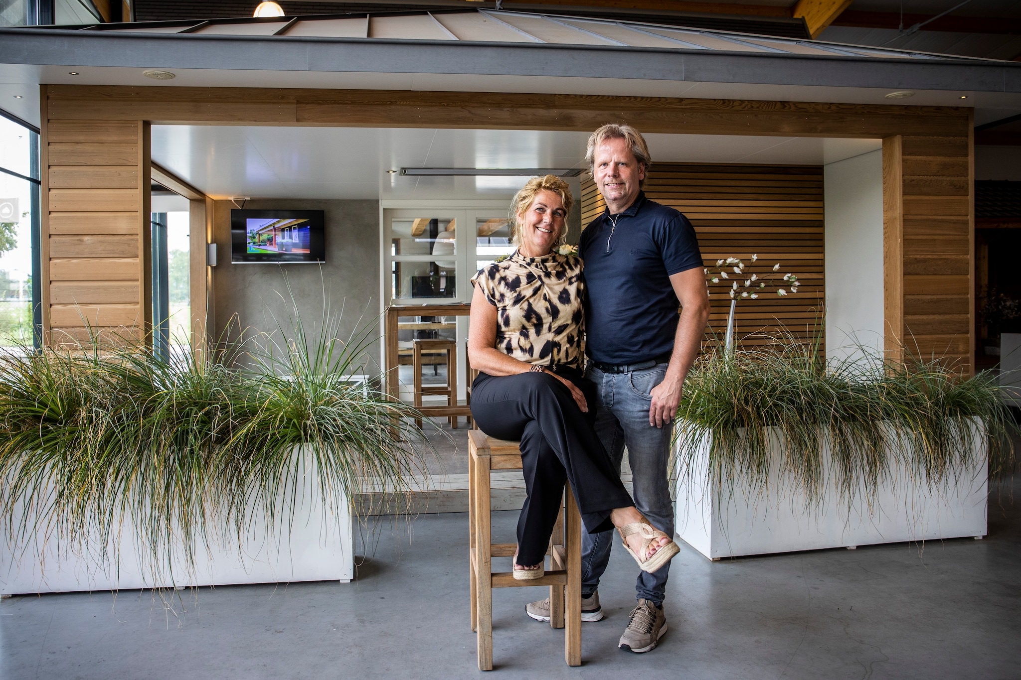 Silvia en Wouter Kemperink: specialisten in buitenhoutwerk. Vincent Jannink