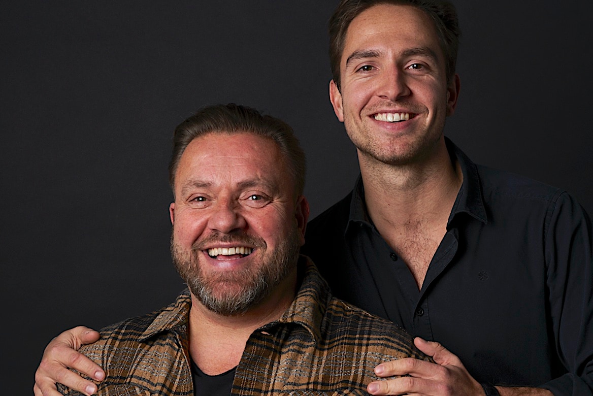 René (l) en Riley van Loo. Bedrijfsverlichting.nl | René (l) en Riley van Loo.
