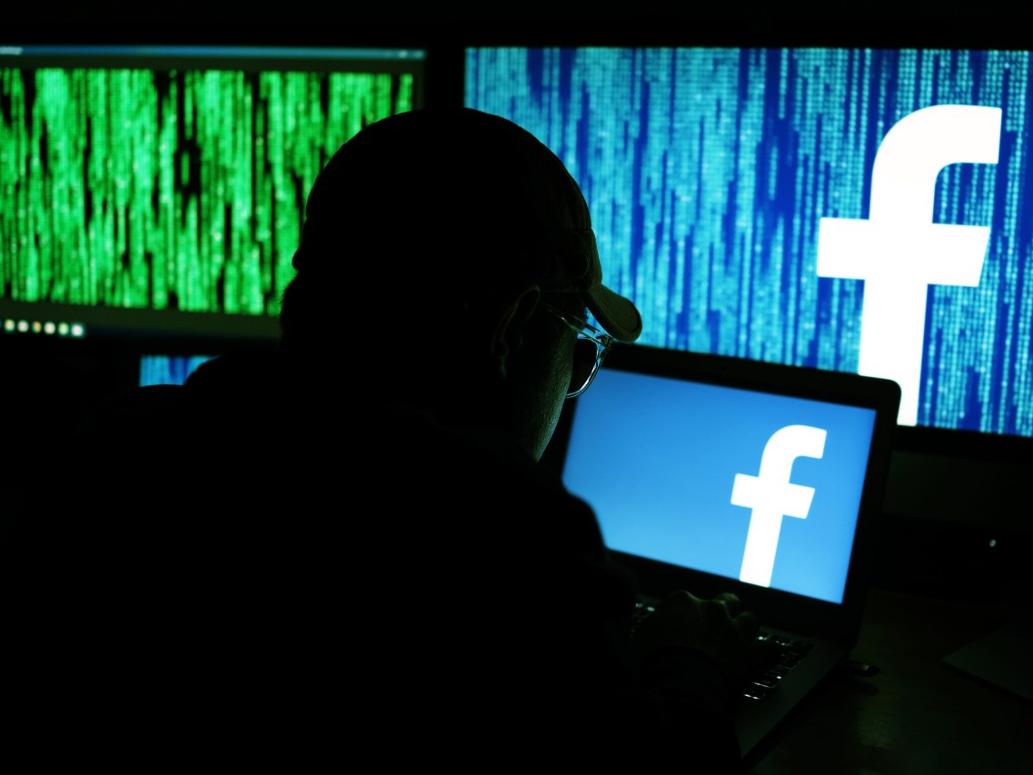 maik goos boutoi hacker webshop facebook cyber security week