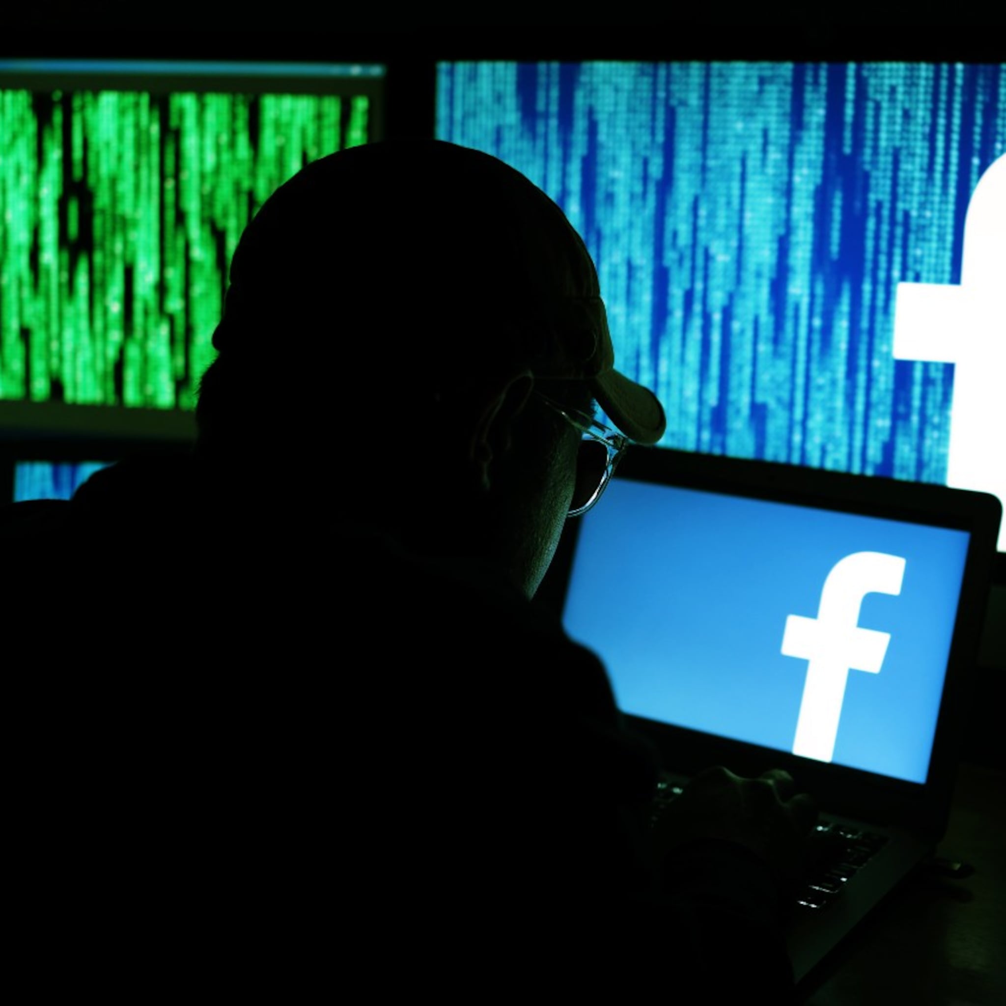 maik goos boutoi hacker webshop facebook cyber security week