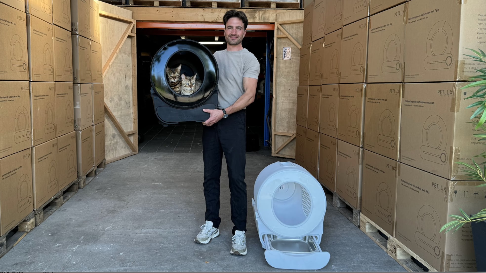 Johan Nap met de PETLUX V3 XXL. Foto: PETLUX
