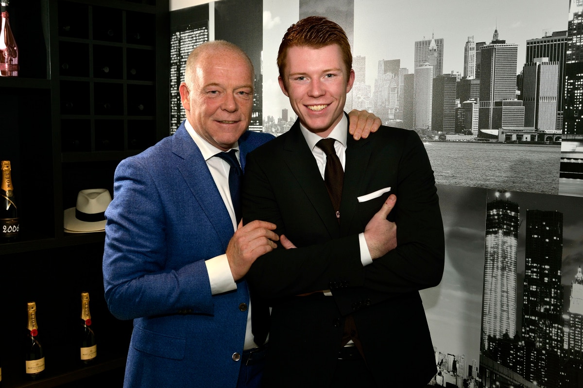 Dennis Moorman, met naast hem zijn vader Rick, neemt vanaf januari 2025 een belang in House of Men. Foto: House of Man Dennis Moorman, met naast hem zijn vader Rick, neemt vanaf januari 2025 een belang in House of Men. House of Man