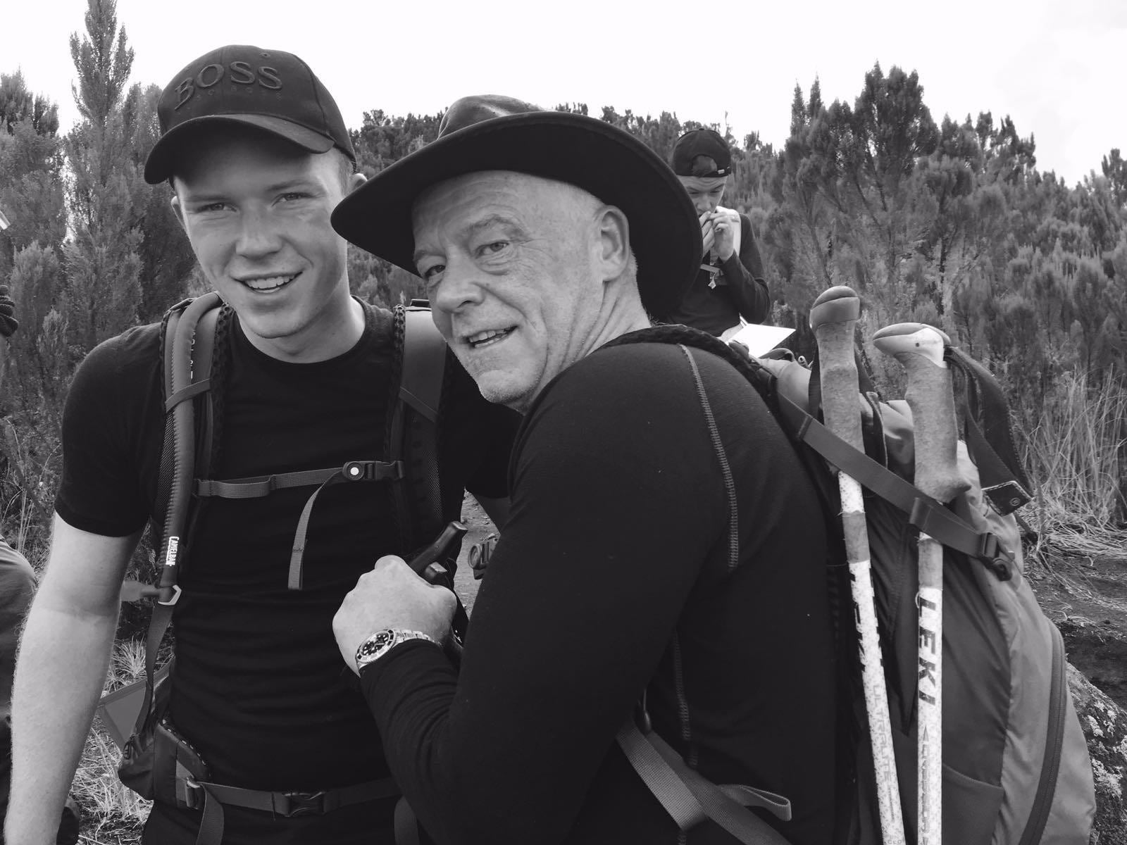 Dennis en Rick Moorman op de Kilimanjaro Dennis en Rick Moorman op de Kilimanjaro Foto: eigen beeld