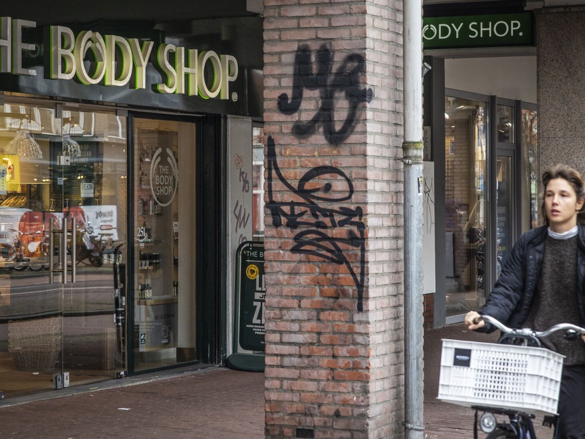 blokker stella fietsen body shop faillissementen winkelstraat