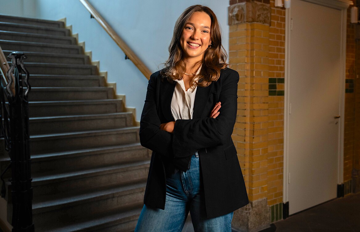 Energieadviseur Maud Meertens begeleidt ondernemers bij het besparen op hun energierekening. Essent | Energieadviseur Maud Meertens begeleidt ondernemers bij het besparen op hun energierekening