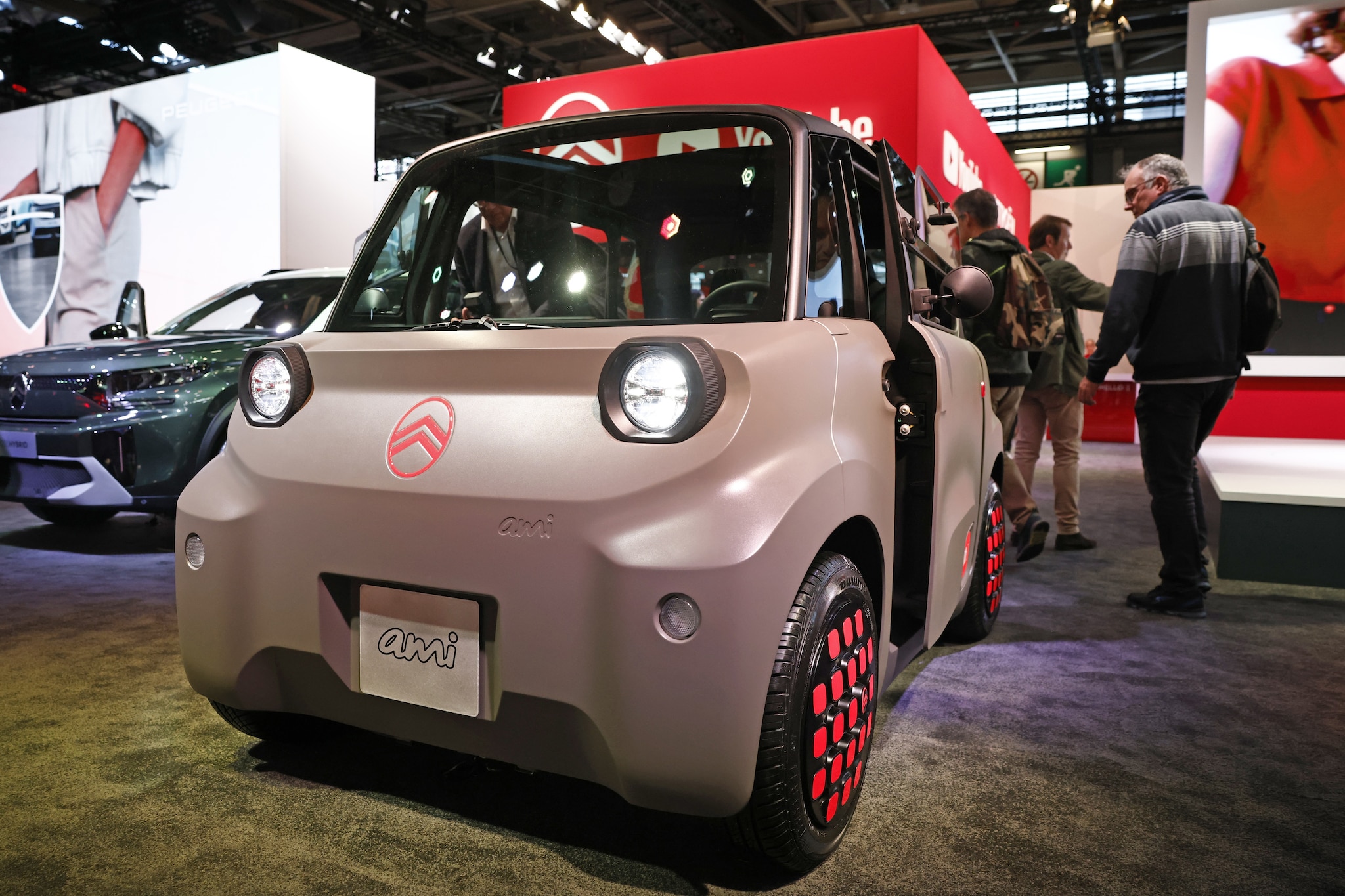 De opmars van micro-auto's De Citroën Ami is een betaalbaardere micro-auto. Foto: ANP
