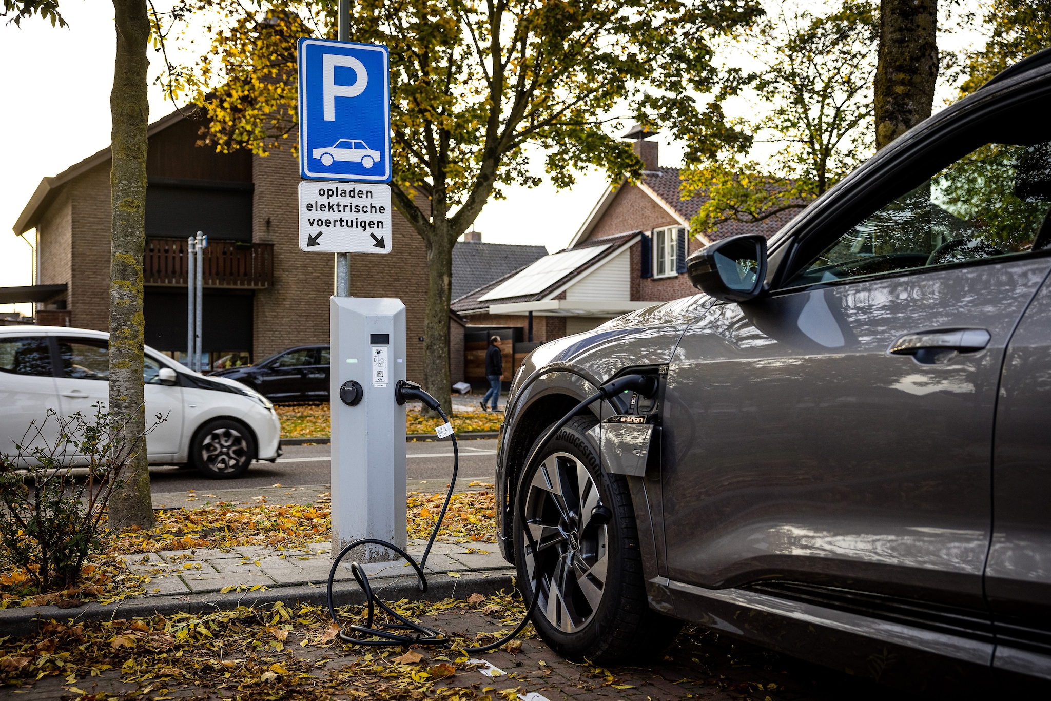 Elektrische auto's worden steeds interessanter. Elektrische auto's worden steeds interessanter. Foto: ANP