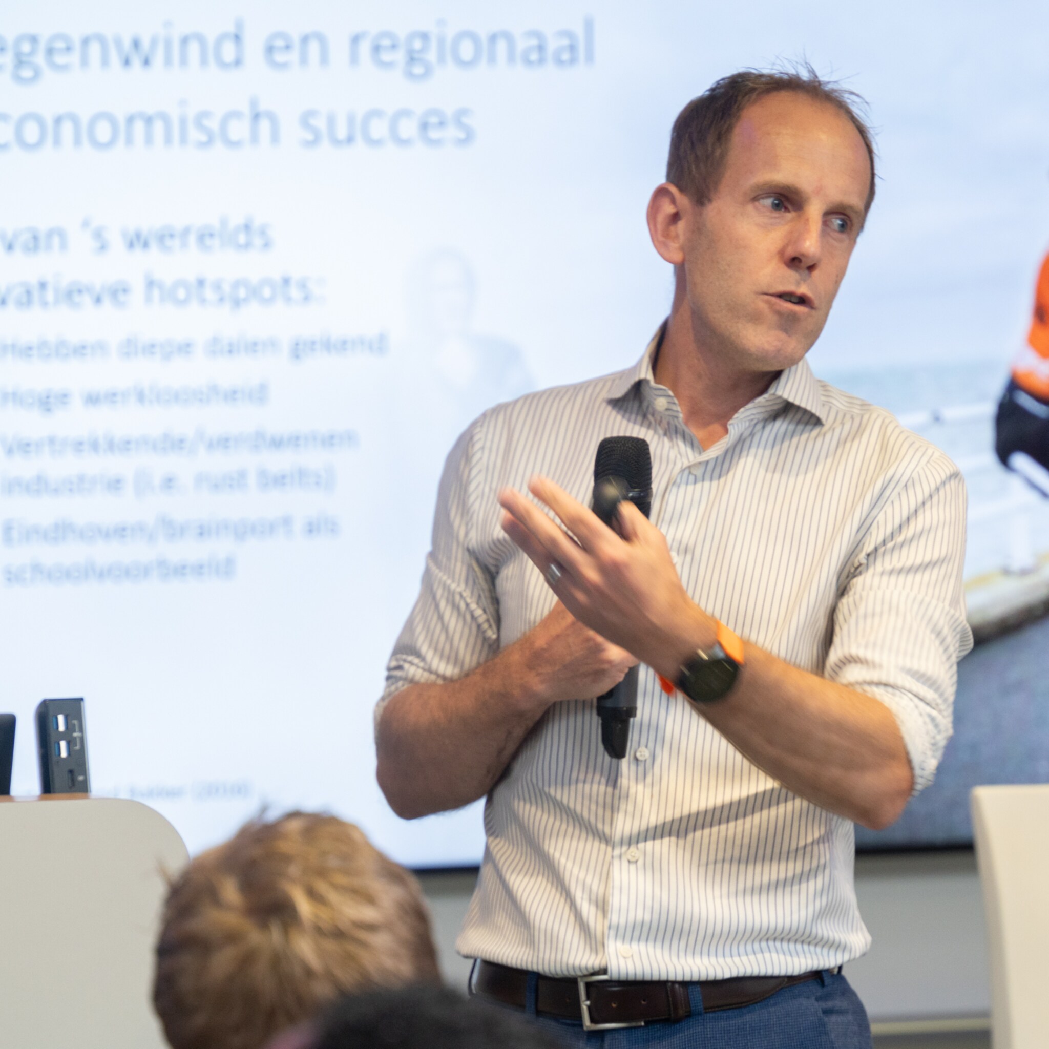 joris knoben hoogleraar strategie ondernemerschap tilburg university horeca retail faillissementen