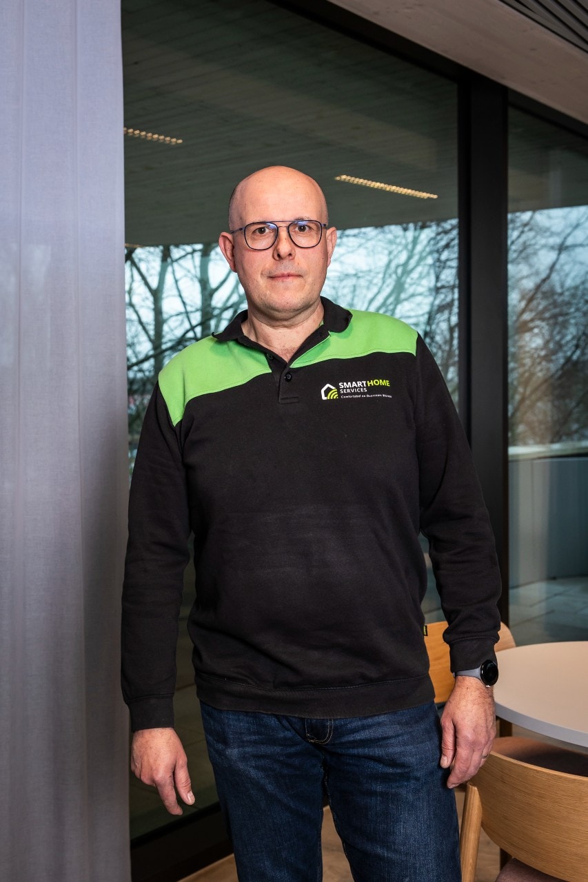John van Krieken, smarthome-expert en elektrotechnicus. Foto: Dingena Mol / De Ondernemer