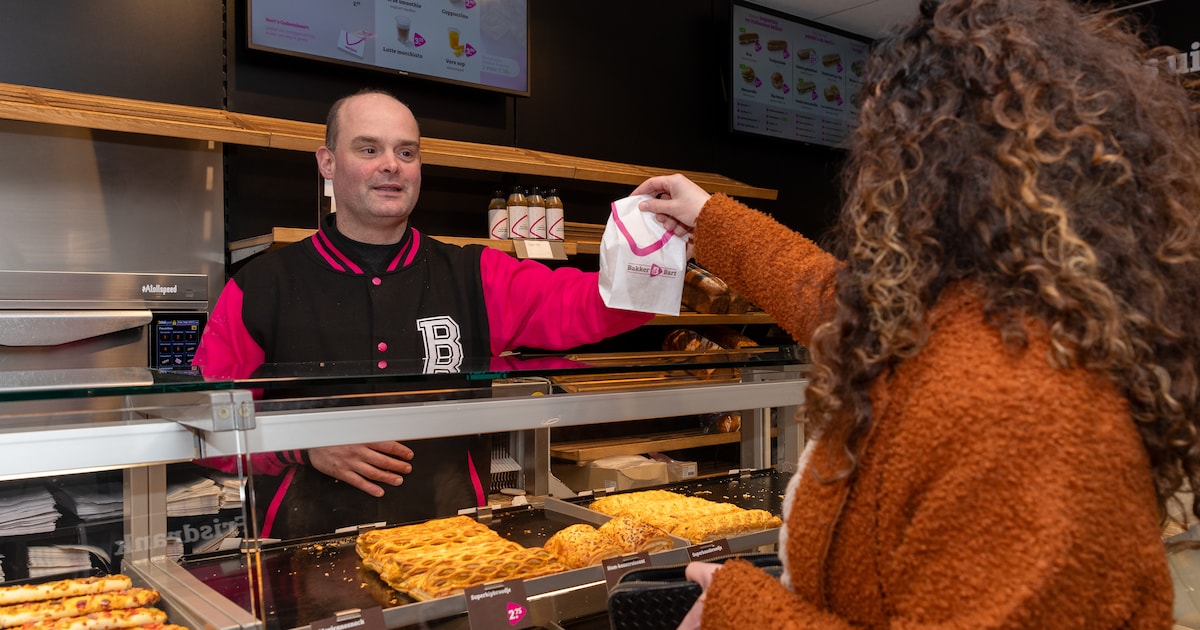 Opvallende move: dit is waarom cafébaas Erik Bakker Bart overnam