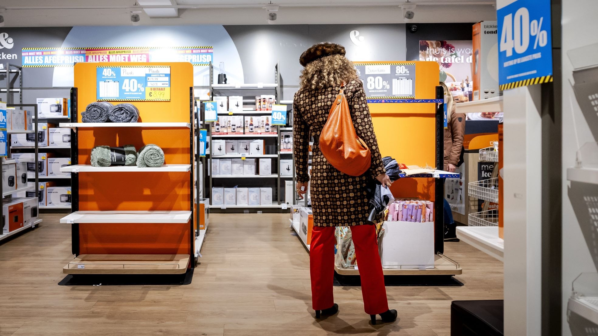 Interieur van een Blokker filiaal waar opheffingsuitverkoop is. Interieur van een Blokker filiaal waar opheffingsuitverkoop is. Foto: ANP