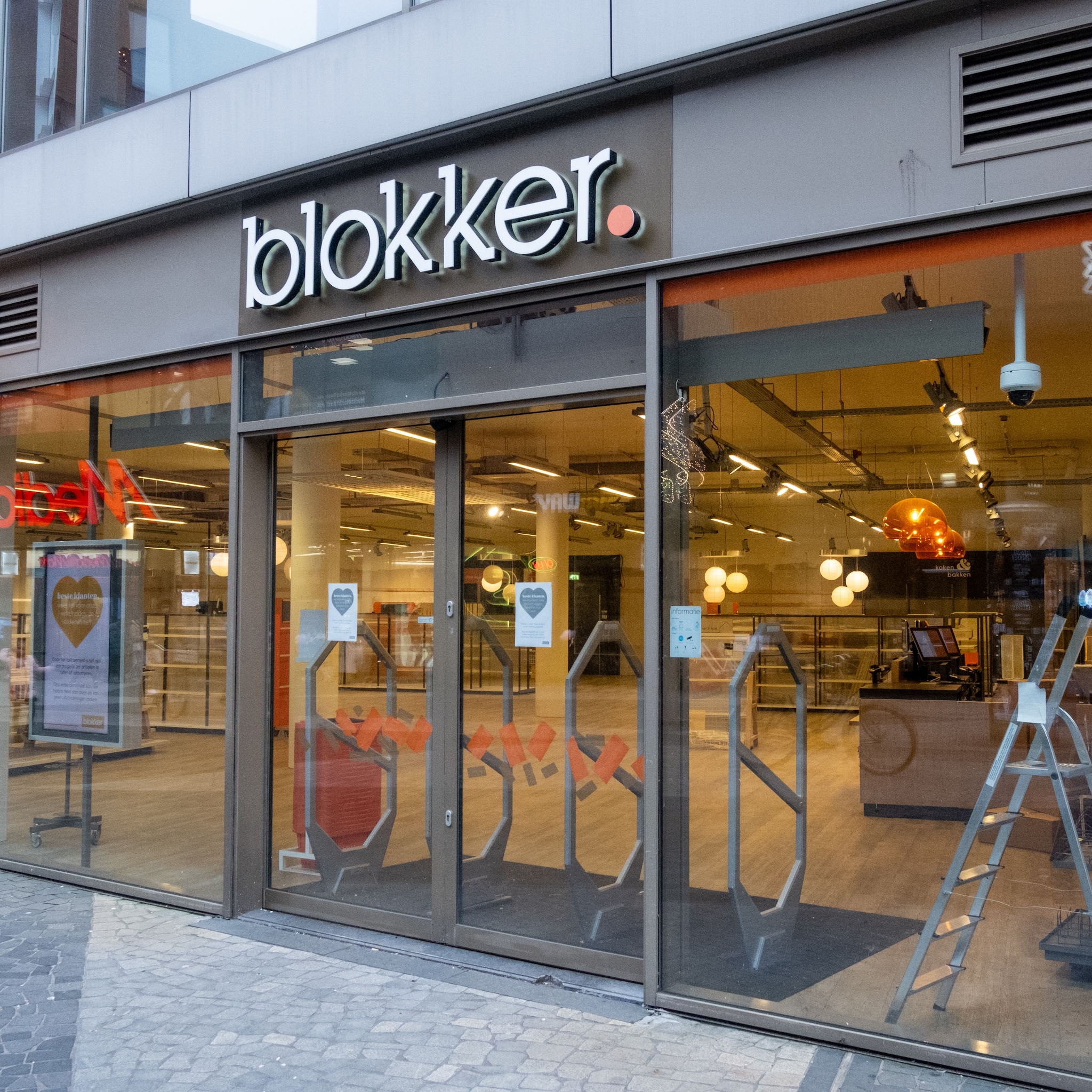 blokker faillissement wibra van haren kruidvat discounters