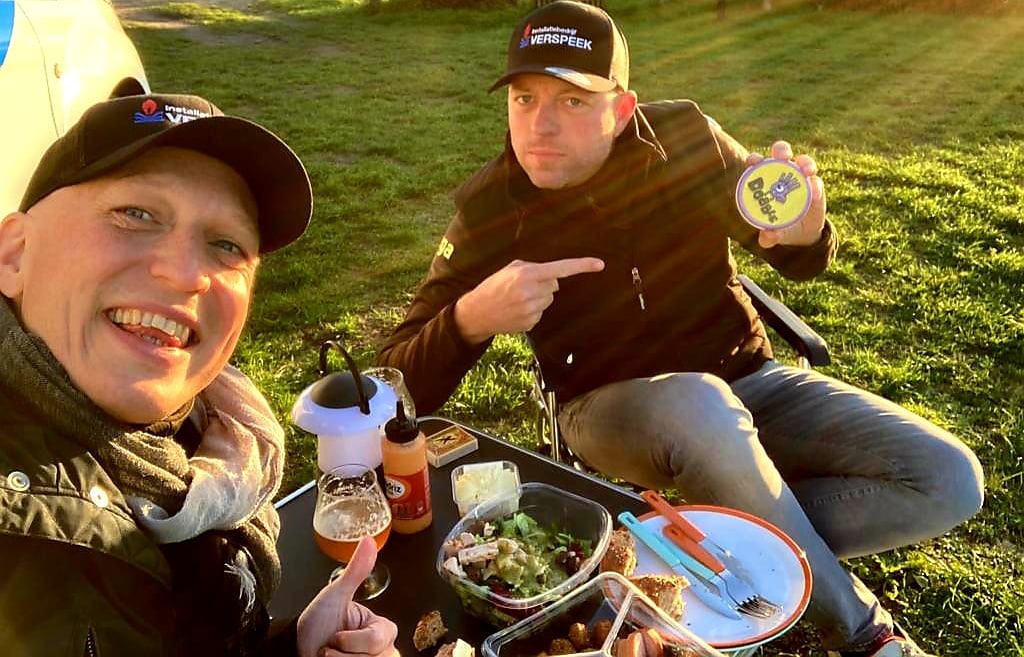 Martijn Verspeek (rechts) met collega. Martijn Verspeek (rechts) met collega. Foto: eigen beeld