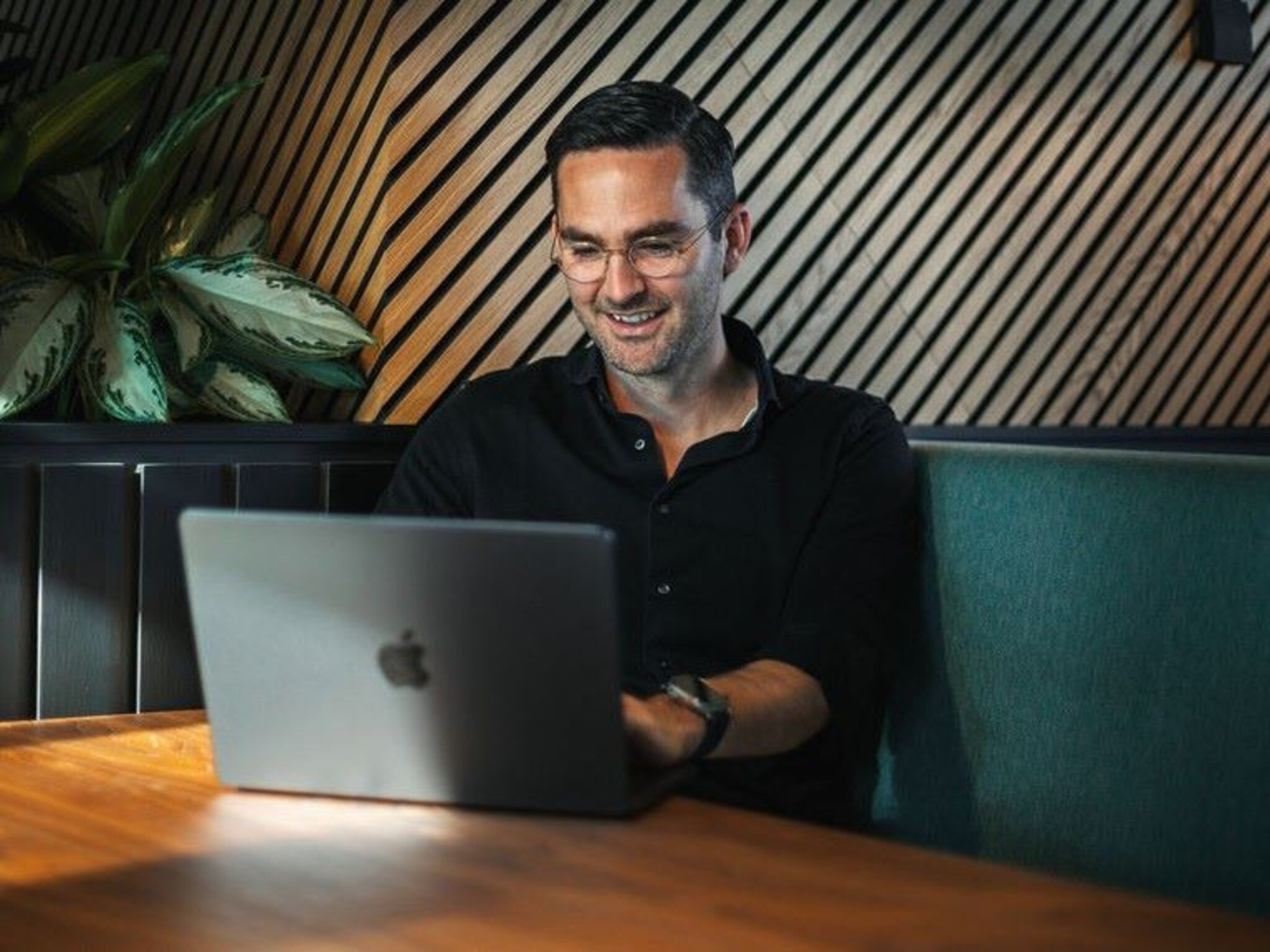 anand jansen donnajames ai mkb agents technologie hulp advies tips