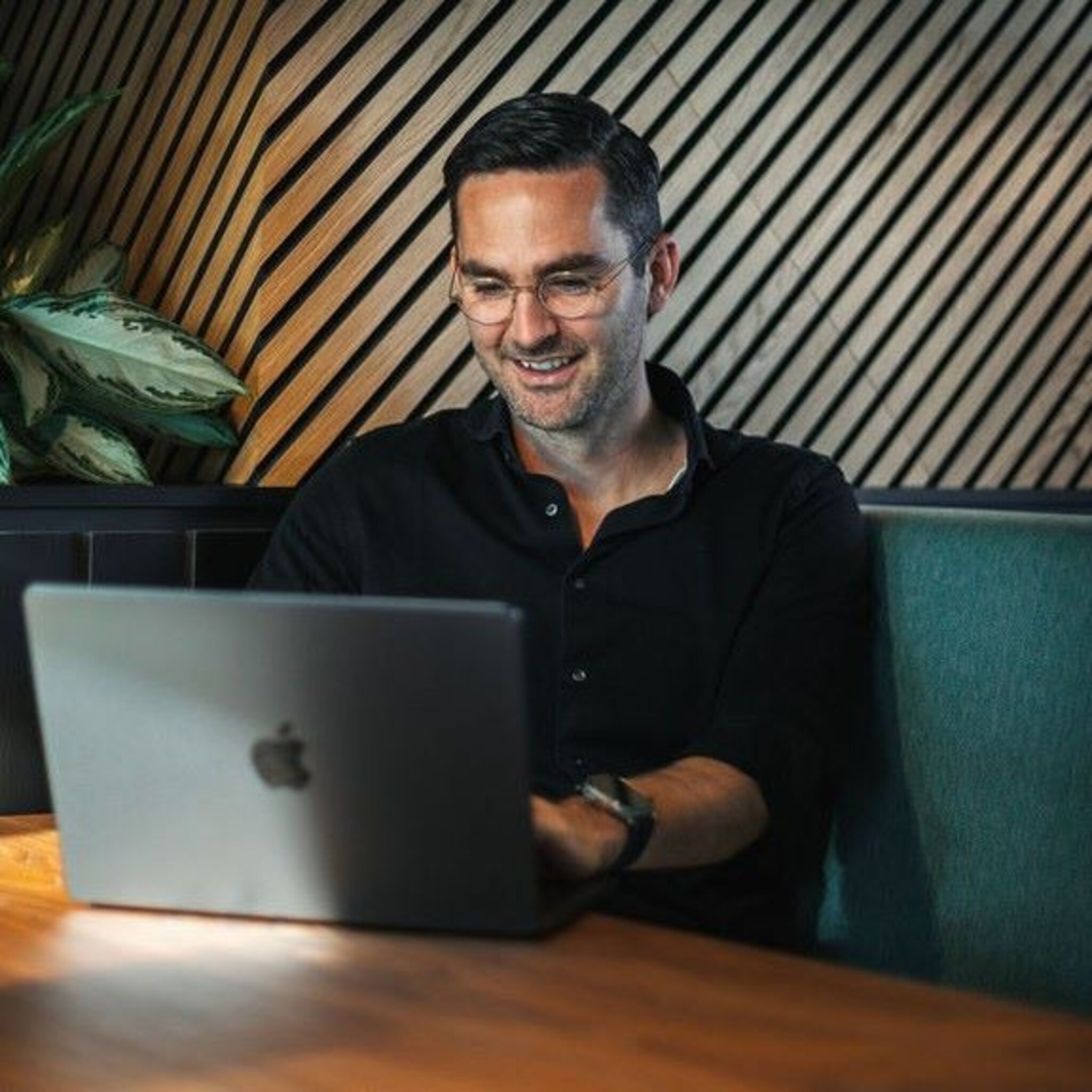 Anand Jansen AI expert De Ondernemer