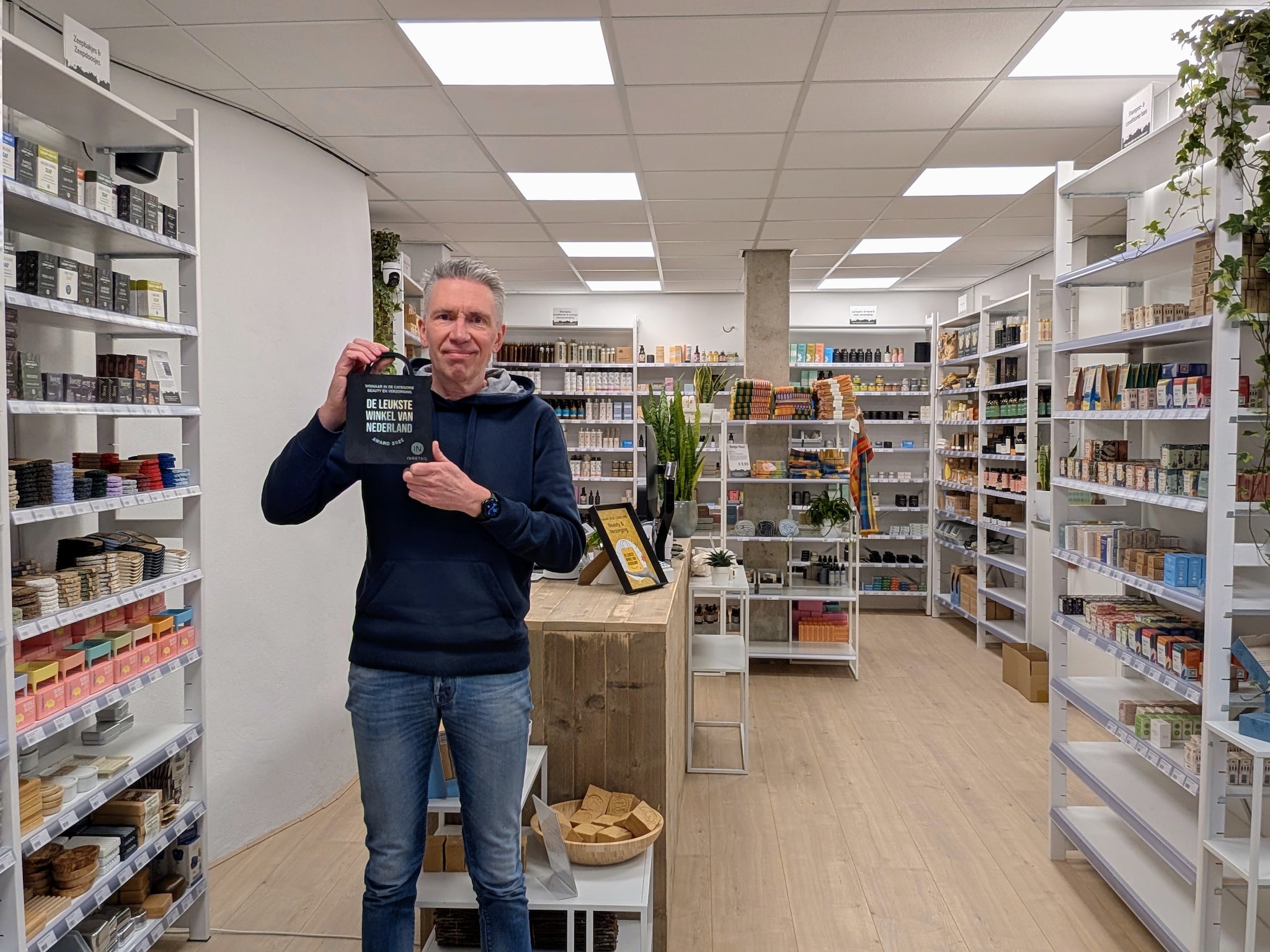 De Utrechtse zeepwinkel 'Zepig' is benoemd tot leukste beauty- en verzorgingswinkel van Nederland. Marcel Vogel