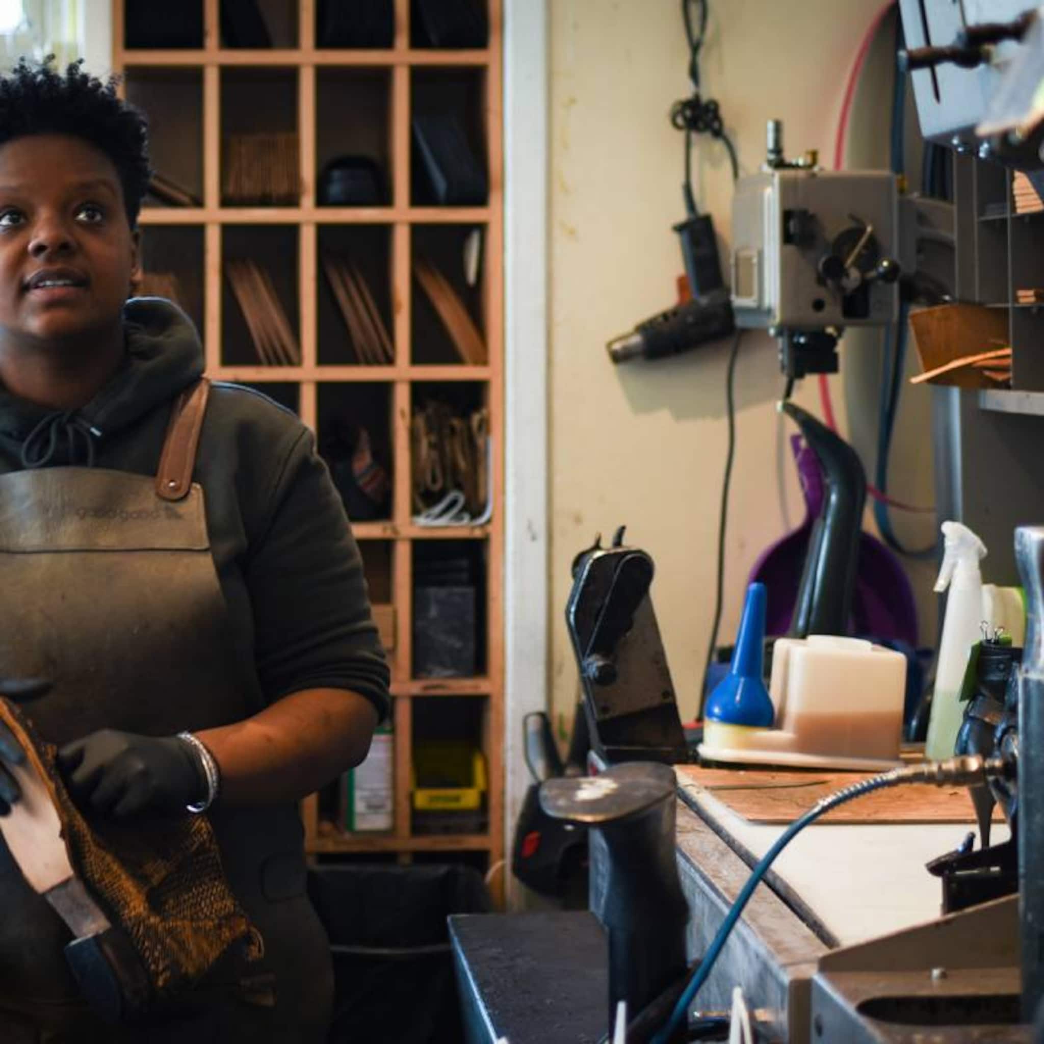sole schoenmaker femke dix sneakers hilversum