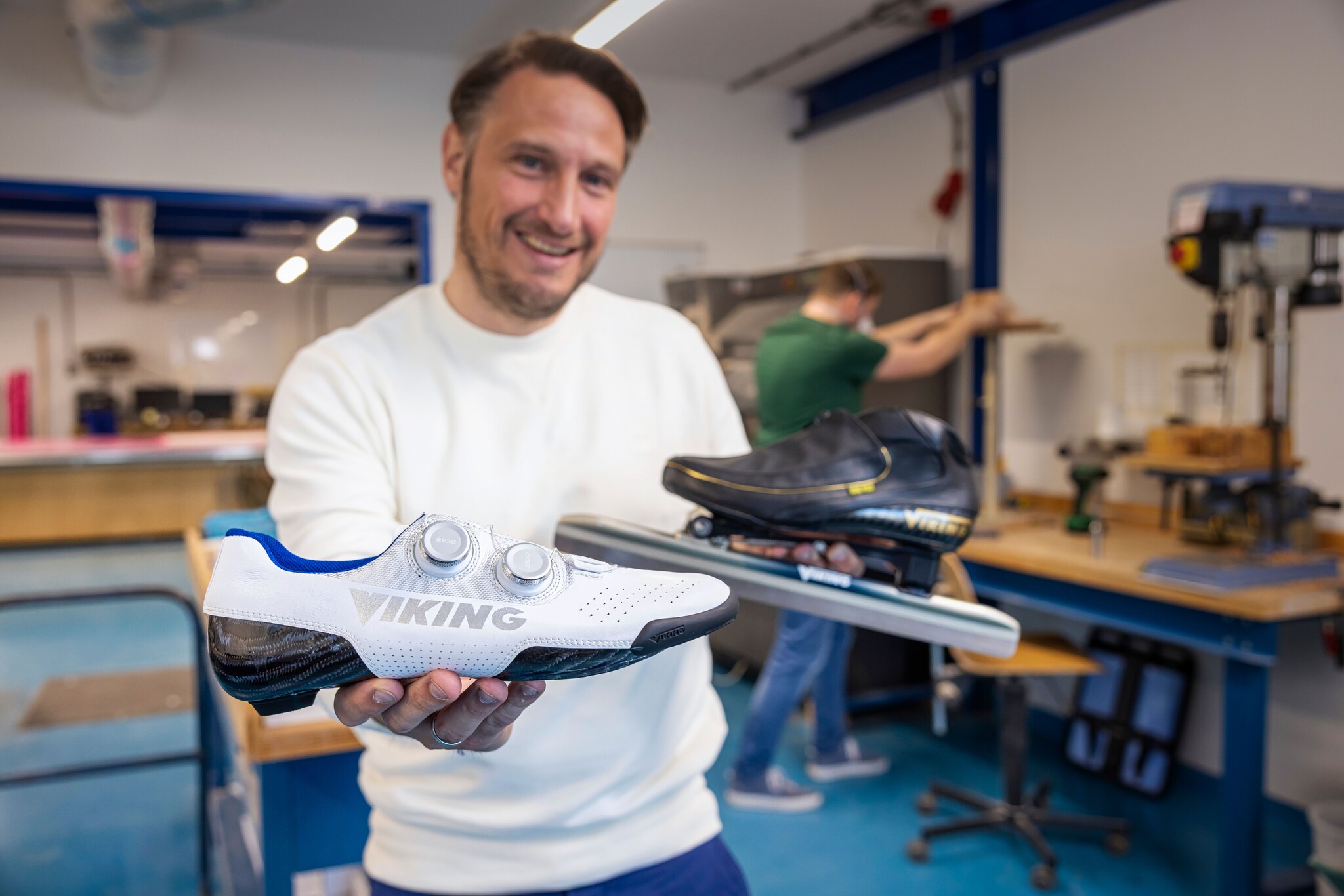 Viking zet niet alleen maar meer in op schaatsen, maar ook op wielerschoenen, met succes. Foto: Maarten Feenstra Viking zet niet alleen maar meer in op schaatsen, maar ook op wielerschoenen, met succes. Foto: Maarten Feenstra
