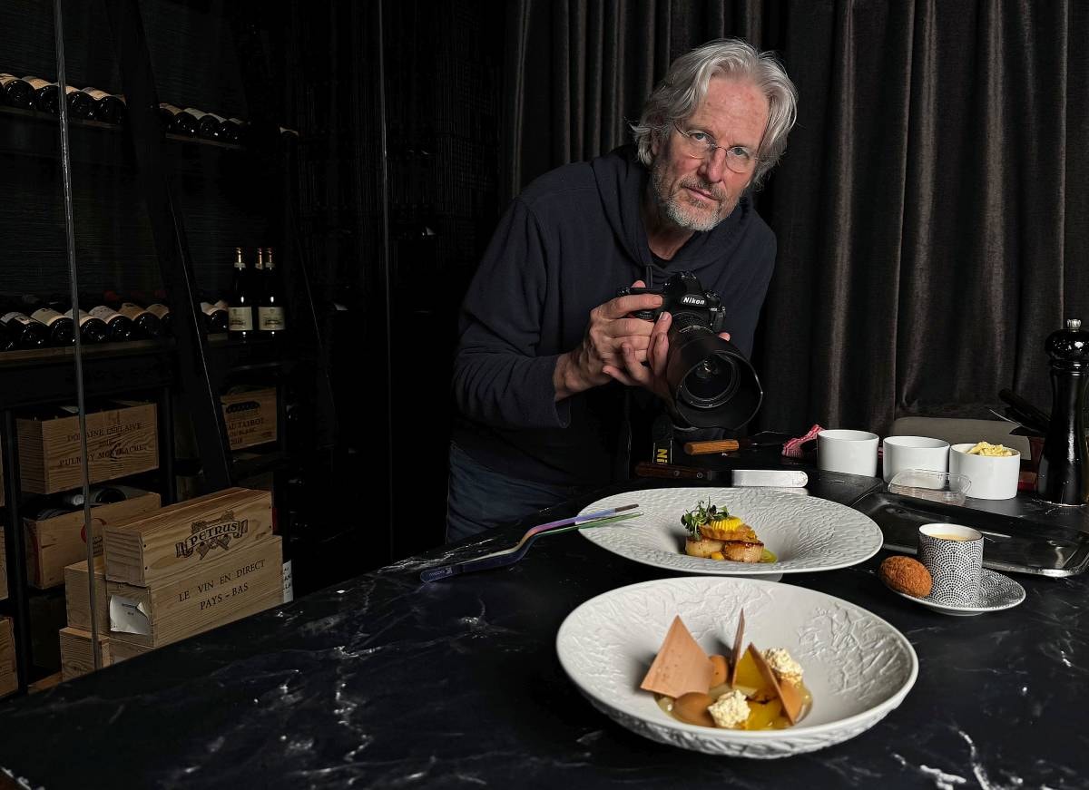 Jan Bartelsman van Cook Like a Chef bij tweesterrenrestaurant Aan de Poel. Eigen beeld Jan Bartelsman van Cook Like a Chef bij restaurant Aan de Poel.  Eigen beeld