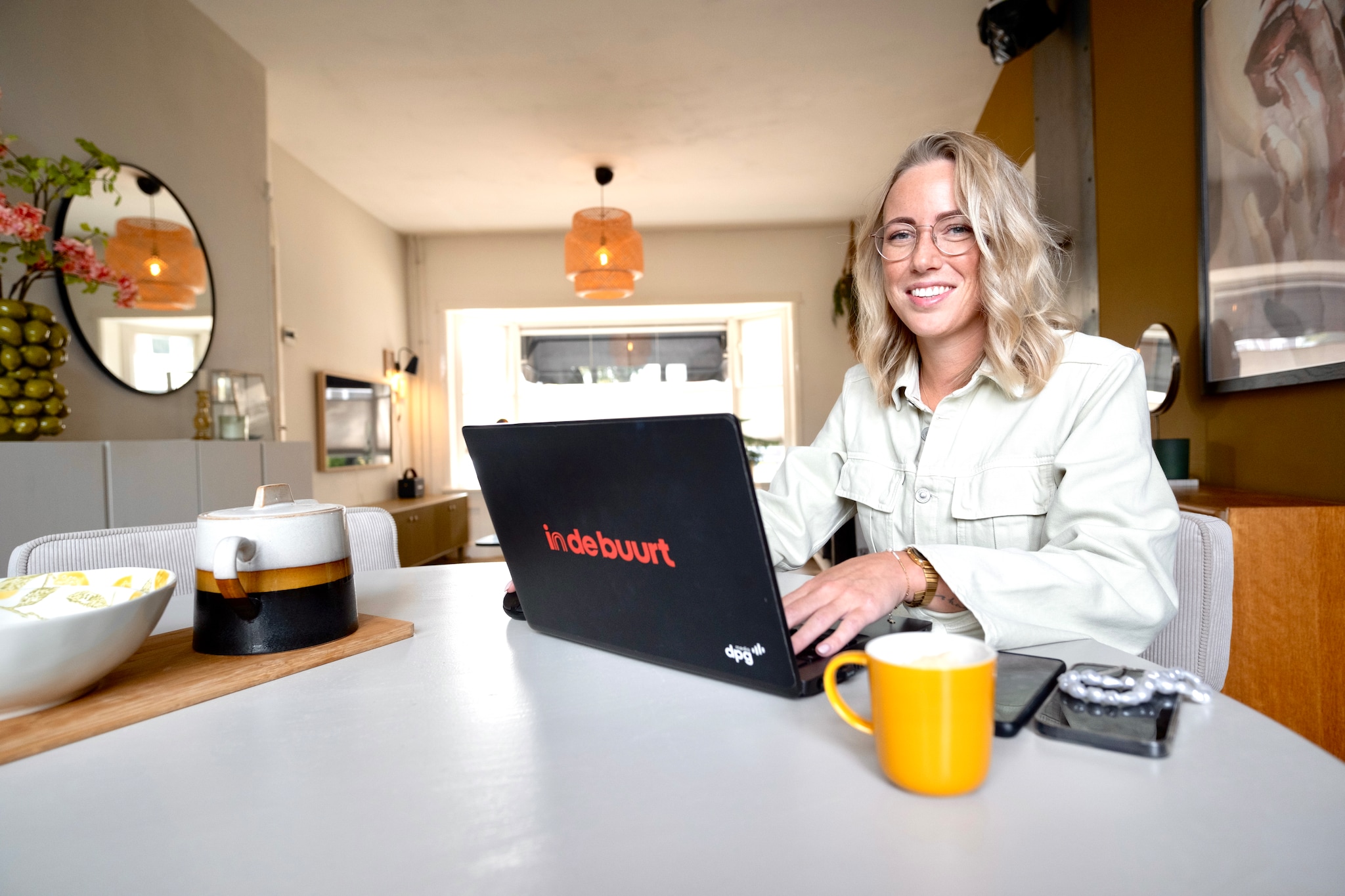 . Op de foto Eva van Dantzig, Manager Branded Content bij indebuurt. Beeld: Vincent Croce