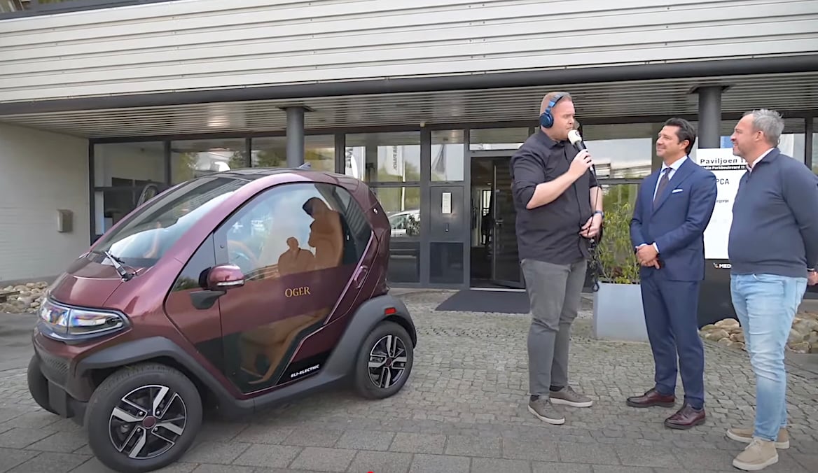 Eli en Oger bouwden samen de perfecte stadsauto. De Ondernemer | Eli en Oger bouwden samen de perfecte stadsauto.