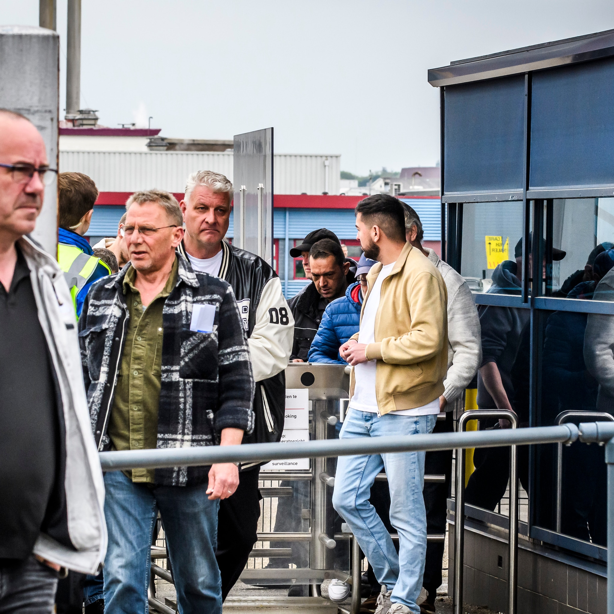 akzonobel verffabriek sluiting gelderland fnv ondernemers werkgever industrie