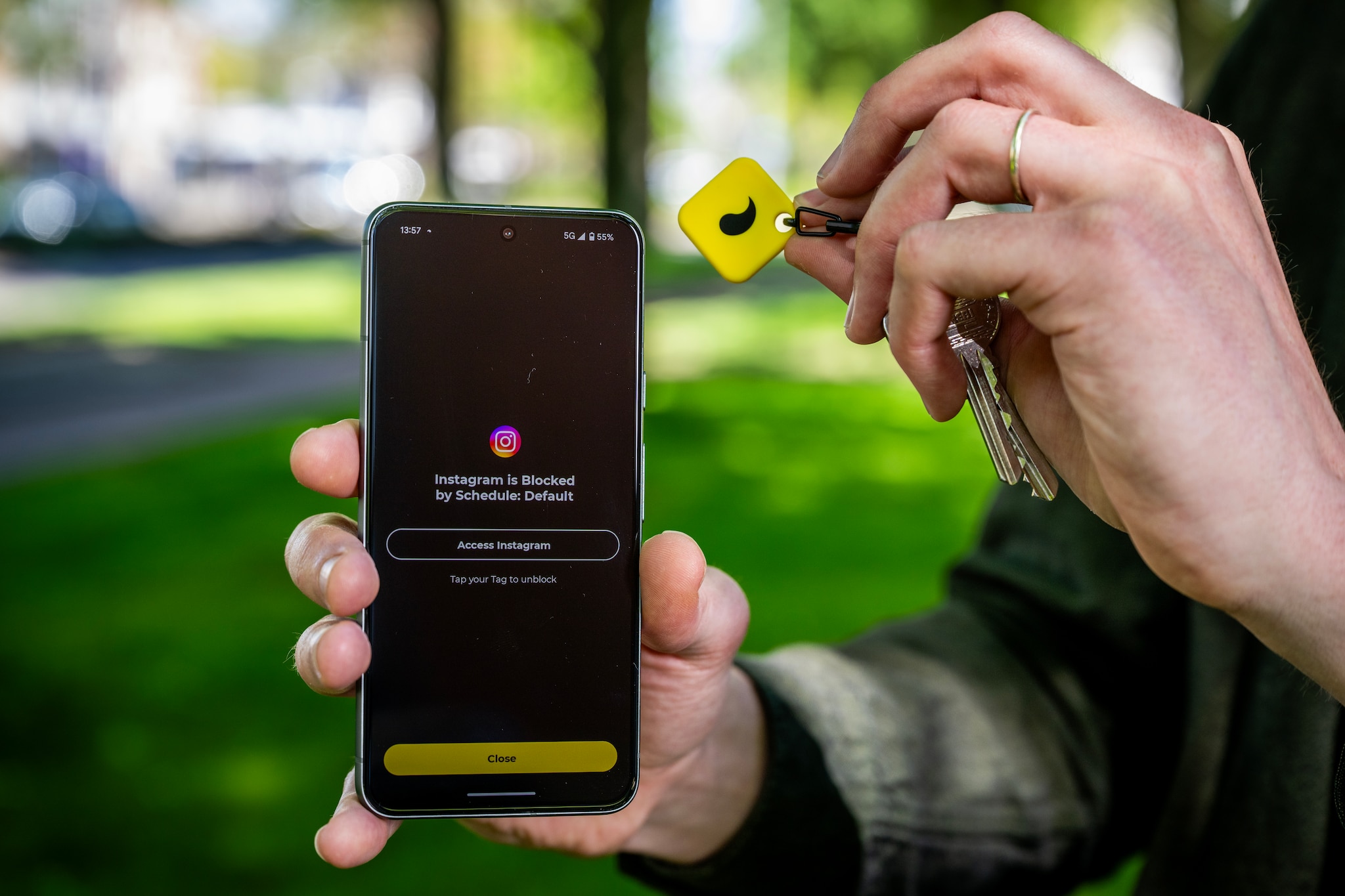 Met de Tag kun je verslavende apps blokkeren. Met de Tag kun je verslavende apps blokkeren. Foto: Frank de Roo