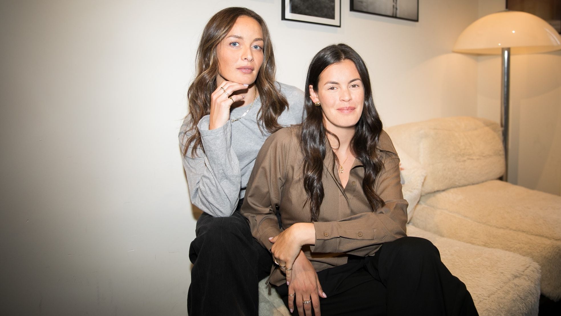 Tess Scholten en Britt Messing. Tess Scholten en Britt Messing. Foto: Nikki Beek/For You Agency